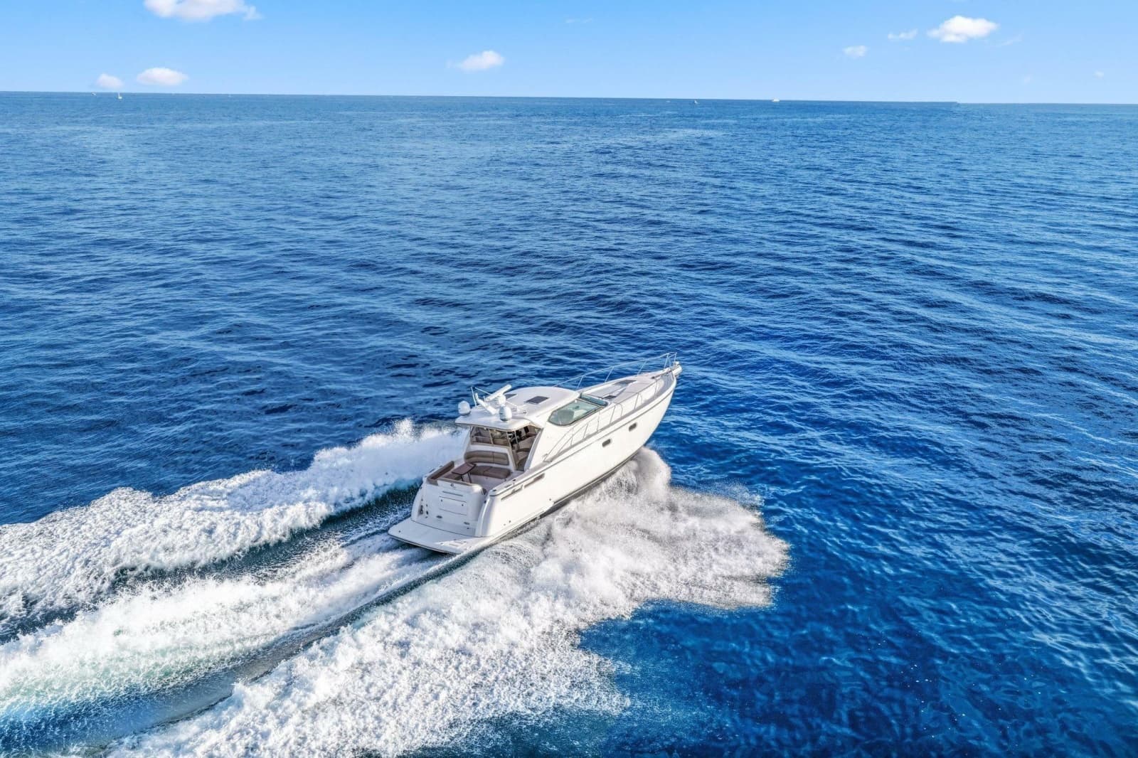 2008 Tiara Yachts 4300 Sovran - Photo 8