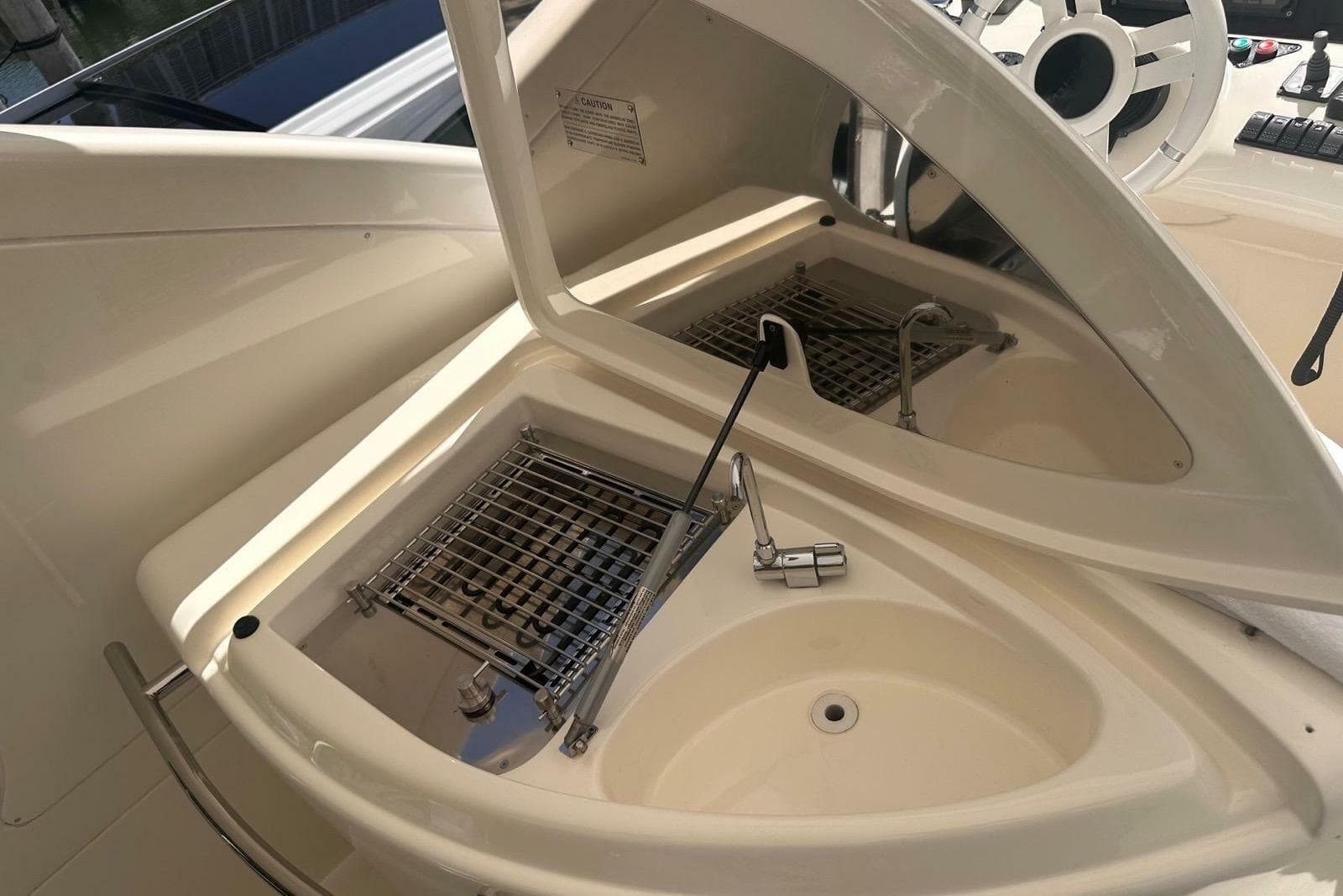 2007 Azimut 55E - Photo 28