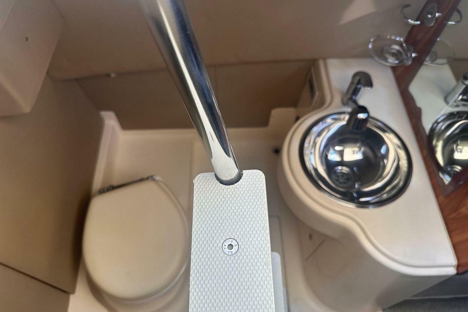 2007 Azimut 55E - Photo 19
