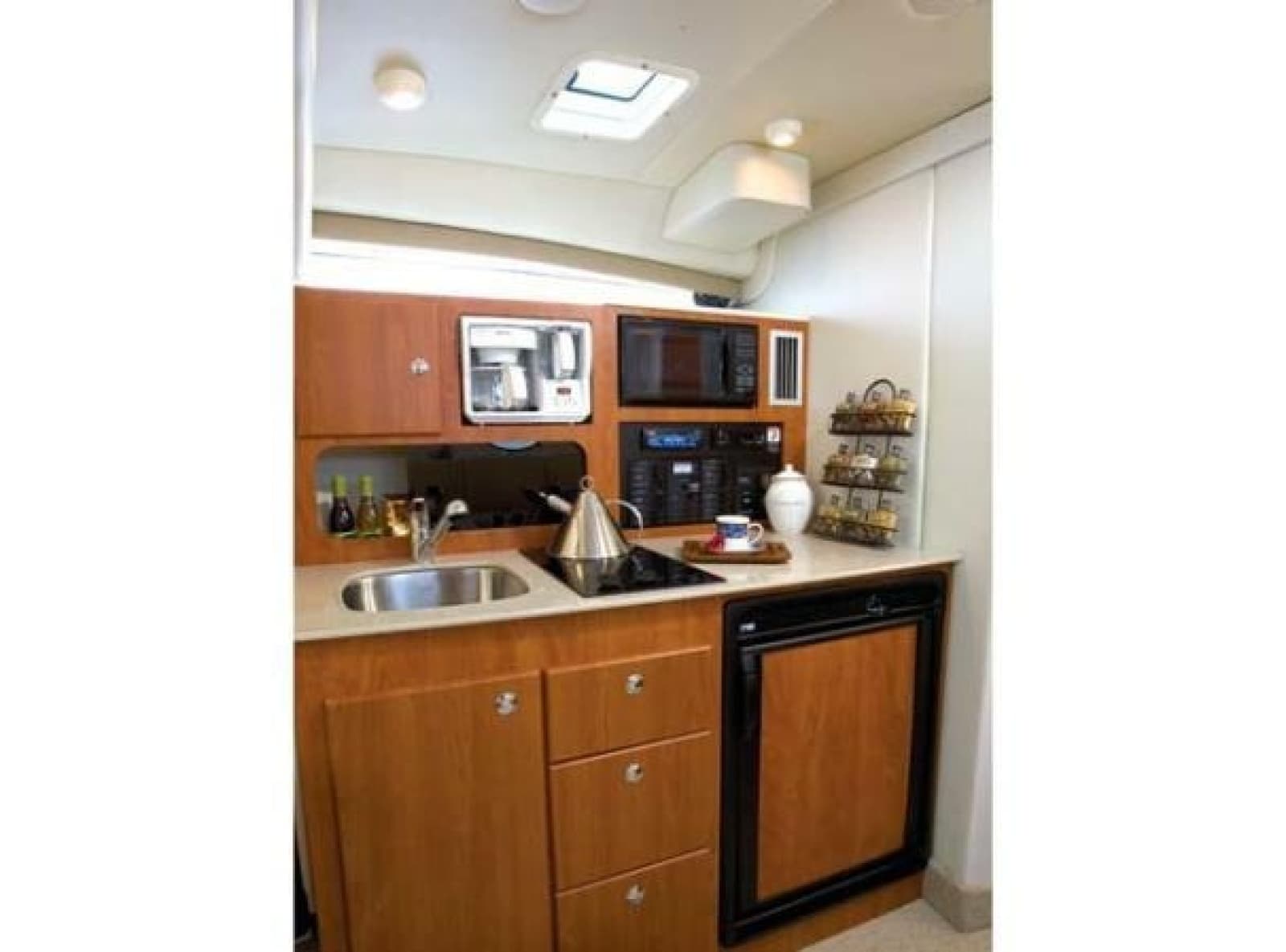2007 Bayliner 325 - Photo 13