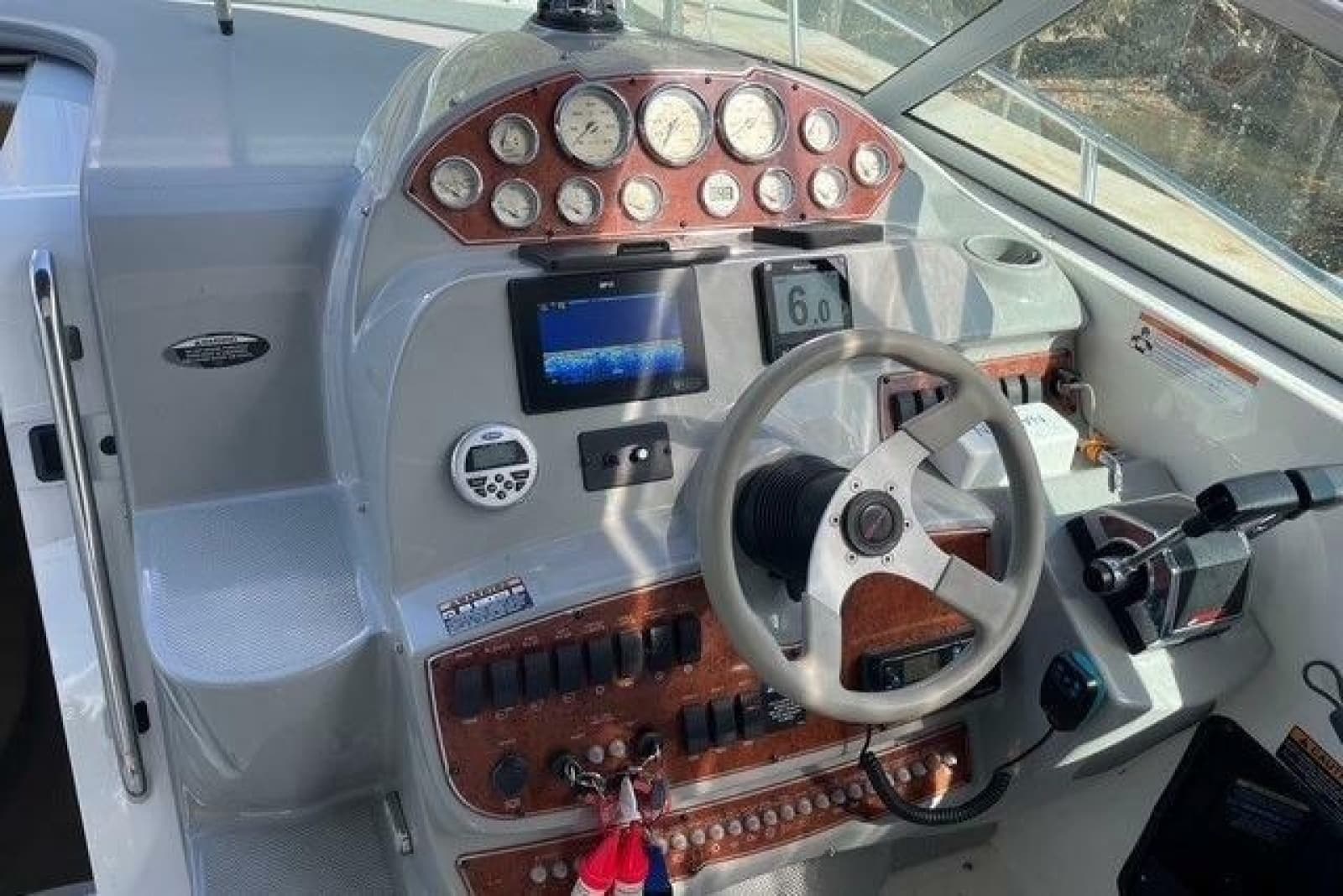 2007 Bayliner 325 - Photo 7