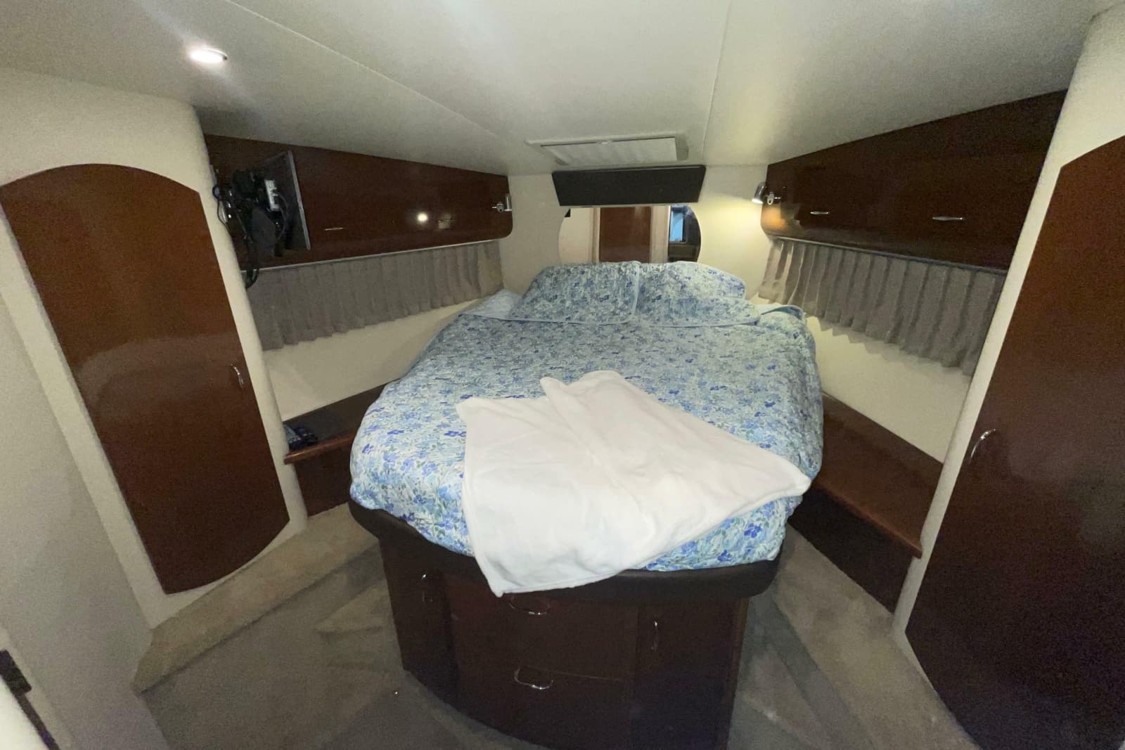 2007 Carver 360 Mariner - Photo 12