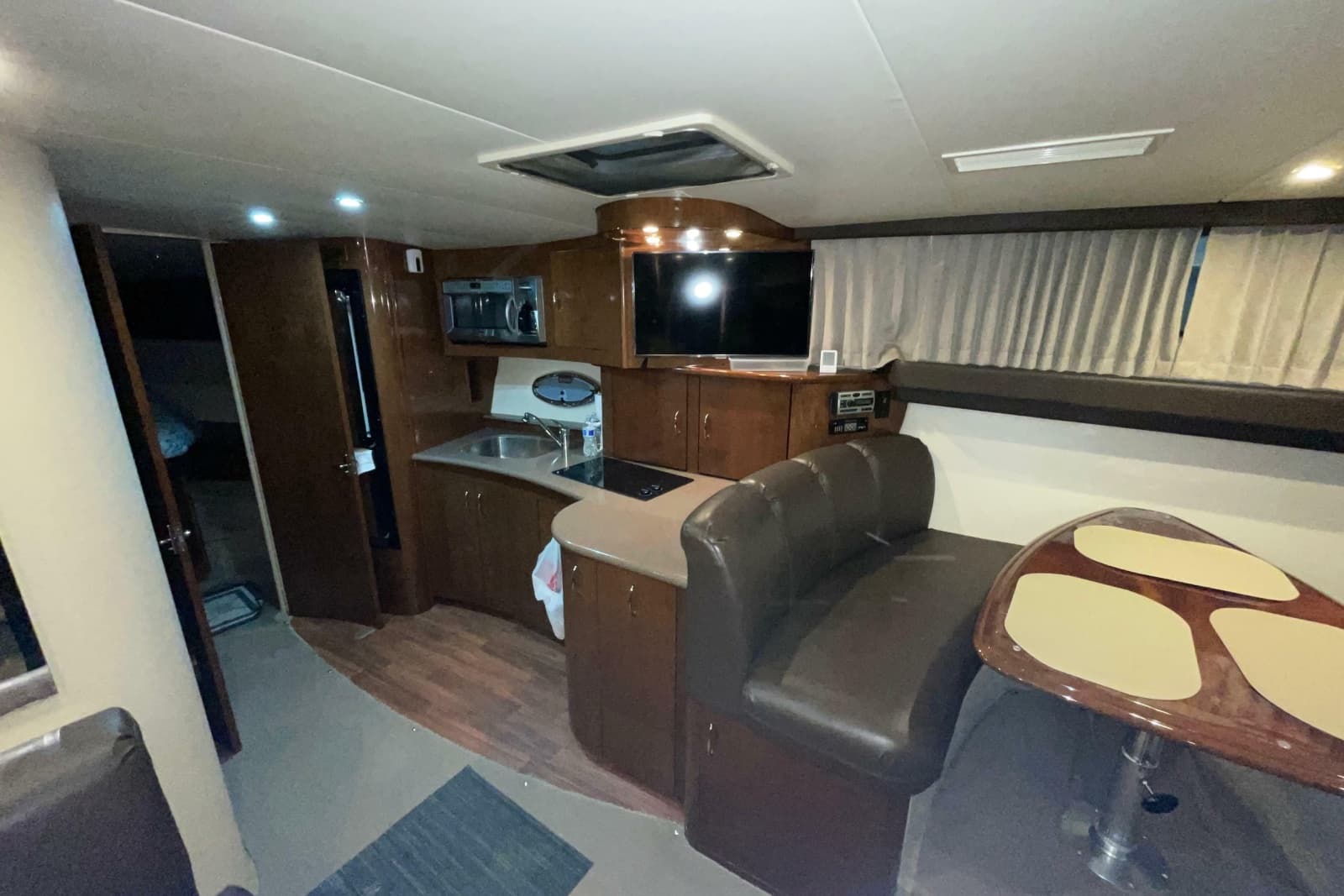 2007 Carver 360 Mariner - Photo 7