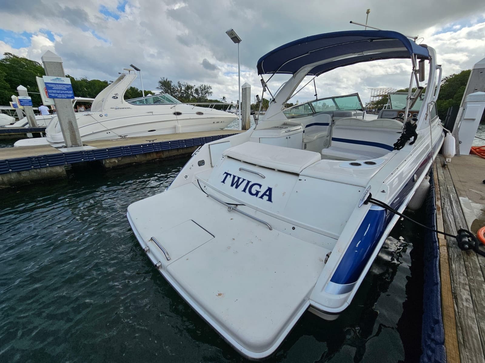 2007 Formula 280 Bowrider - Photo 3