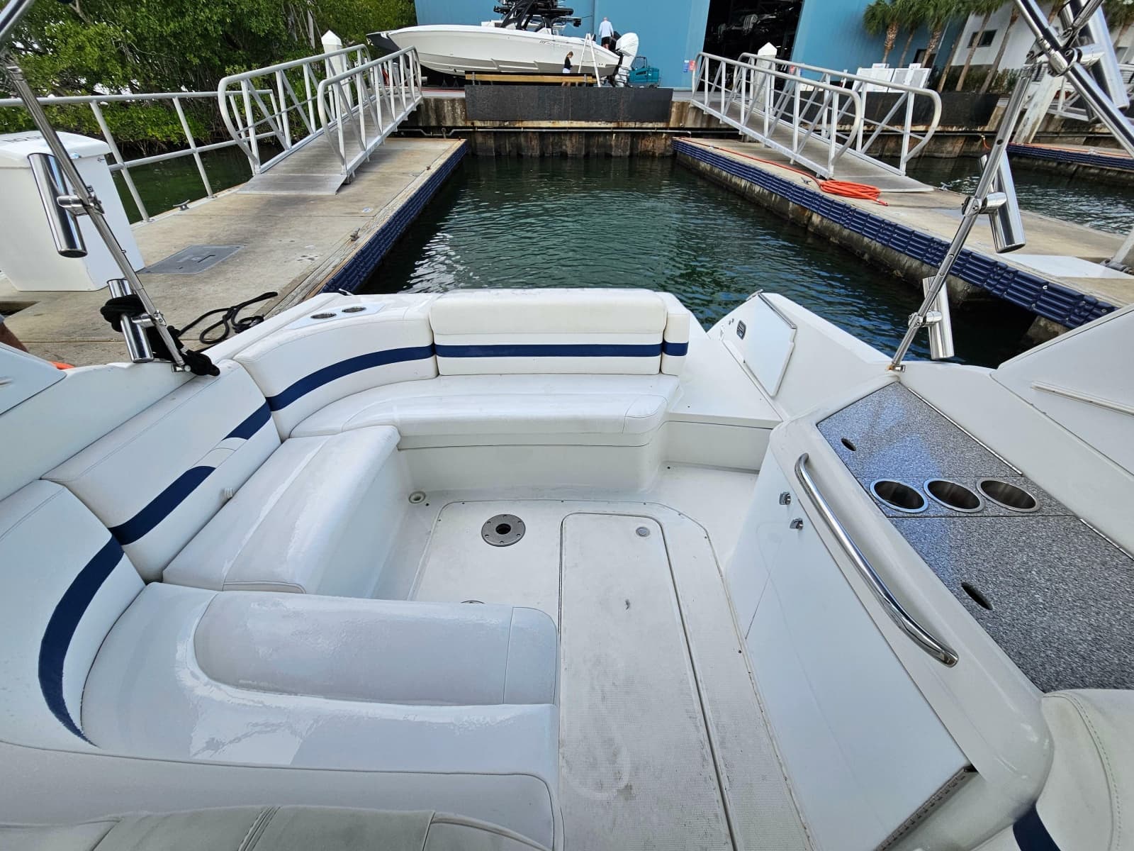 2007 Formula 280 Bowrider - Photo 4