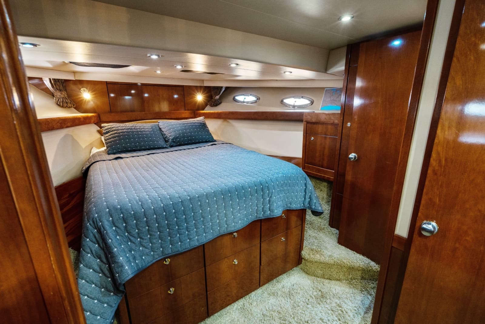 2007 Meridian 490 Pilothouse - Photo 27