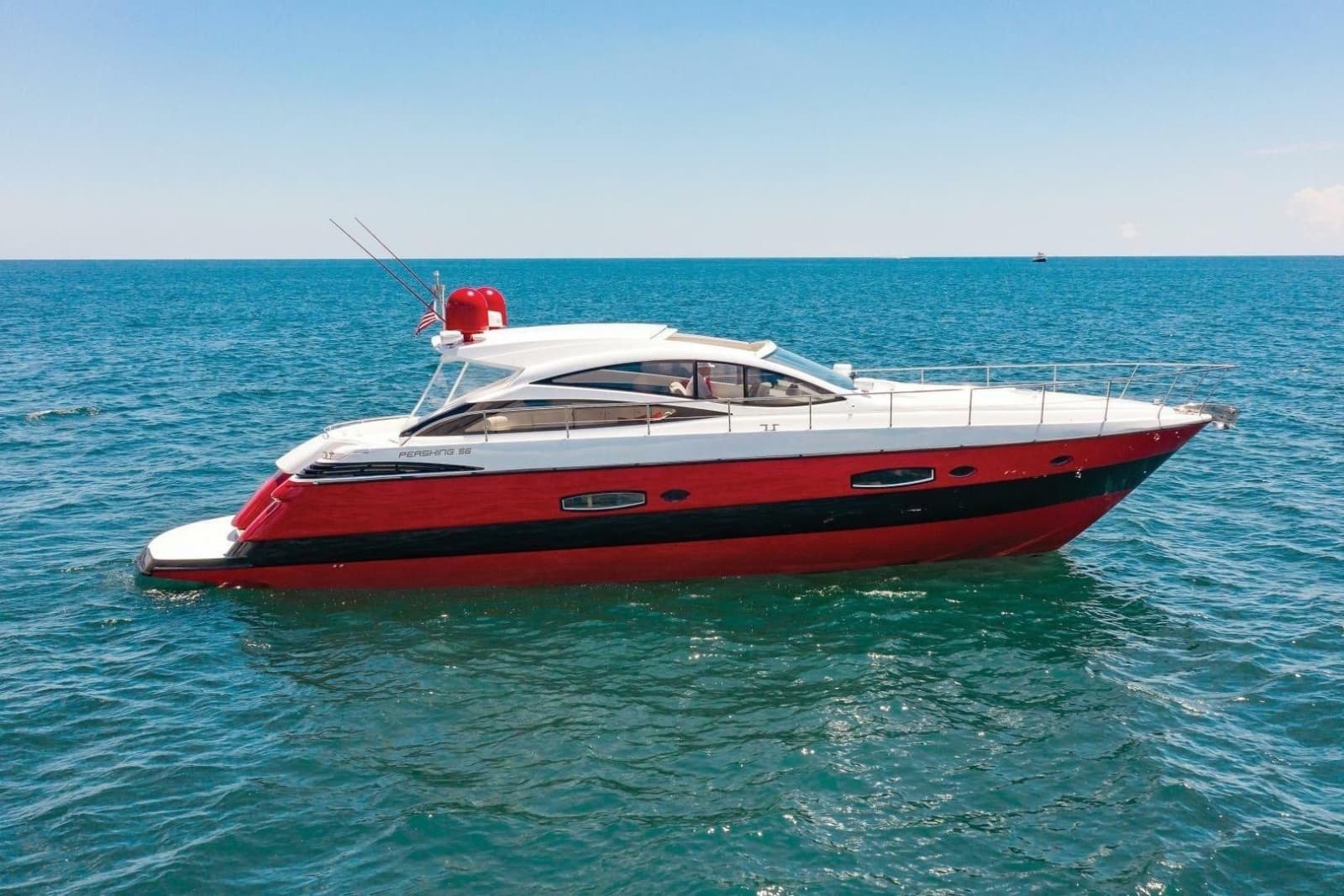 2007 Pershing 56 - Photo 1