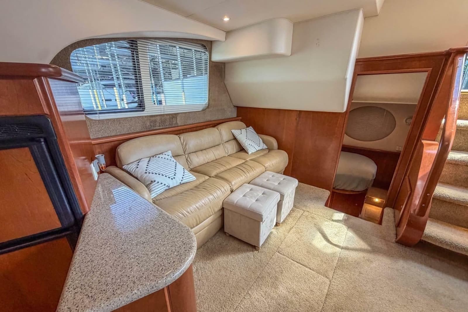 2007 Silverton 35 Motor Yacht - Photo 24