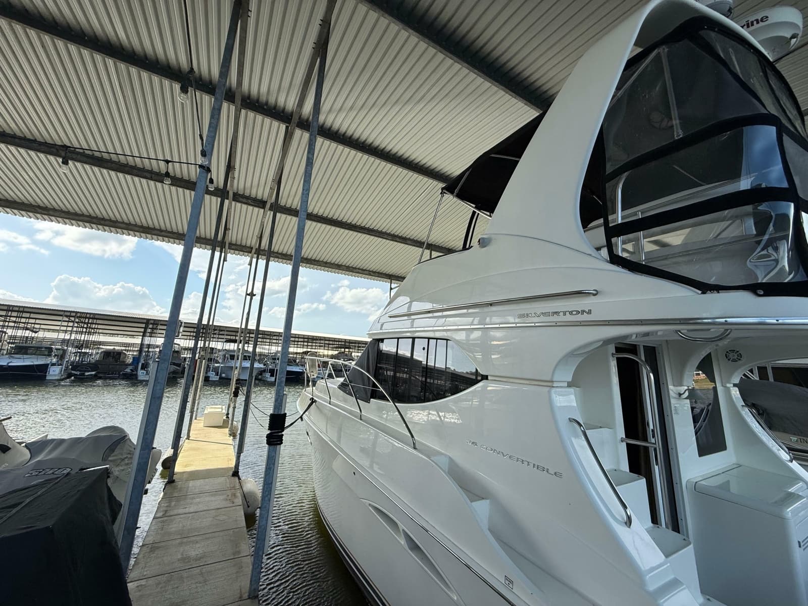 2007 Silverton 36 Convertible - Photo 30