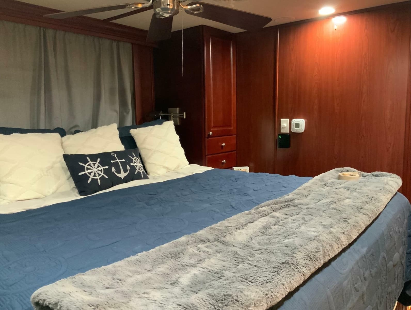 2007 Skipperliner 640 - Photo 52