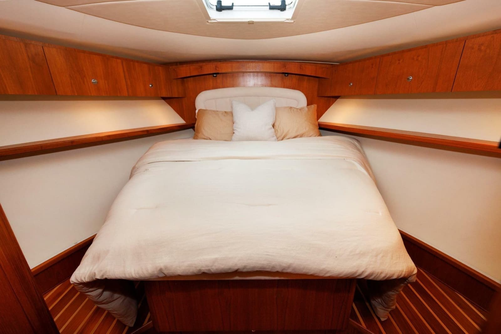 2007 Tiara Yachts 3900 Convertible - Photo 51