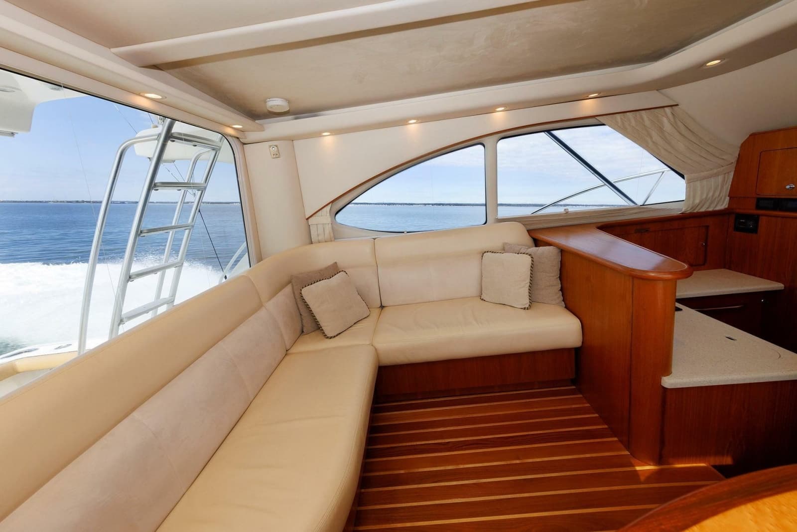 2007 Tiara Yachts 3900 Convertible - Photo 62