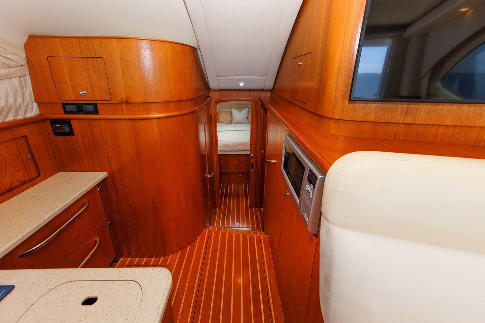 2007 Tiara Yachts 3900 Convertible - Photo 68