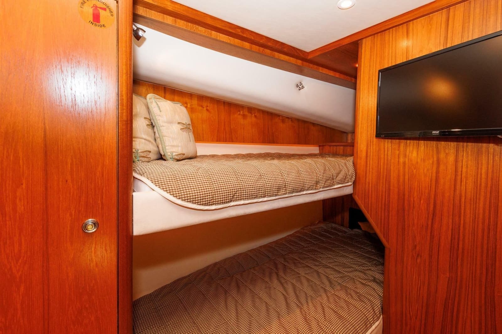 2007 Tiara Yachts 3900 Convertible - Photo 92