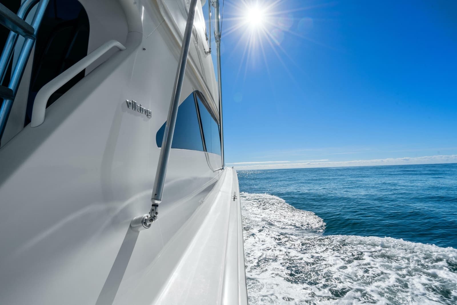2007 Viking 56 Convertible - Photo 36