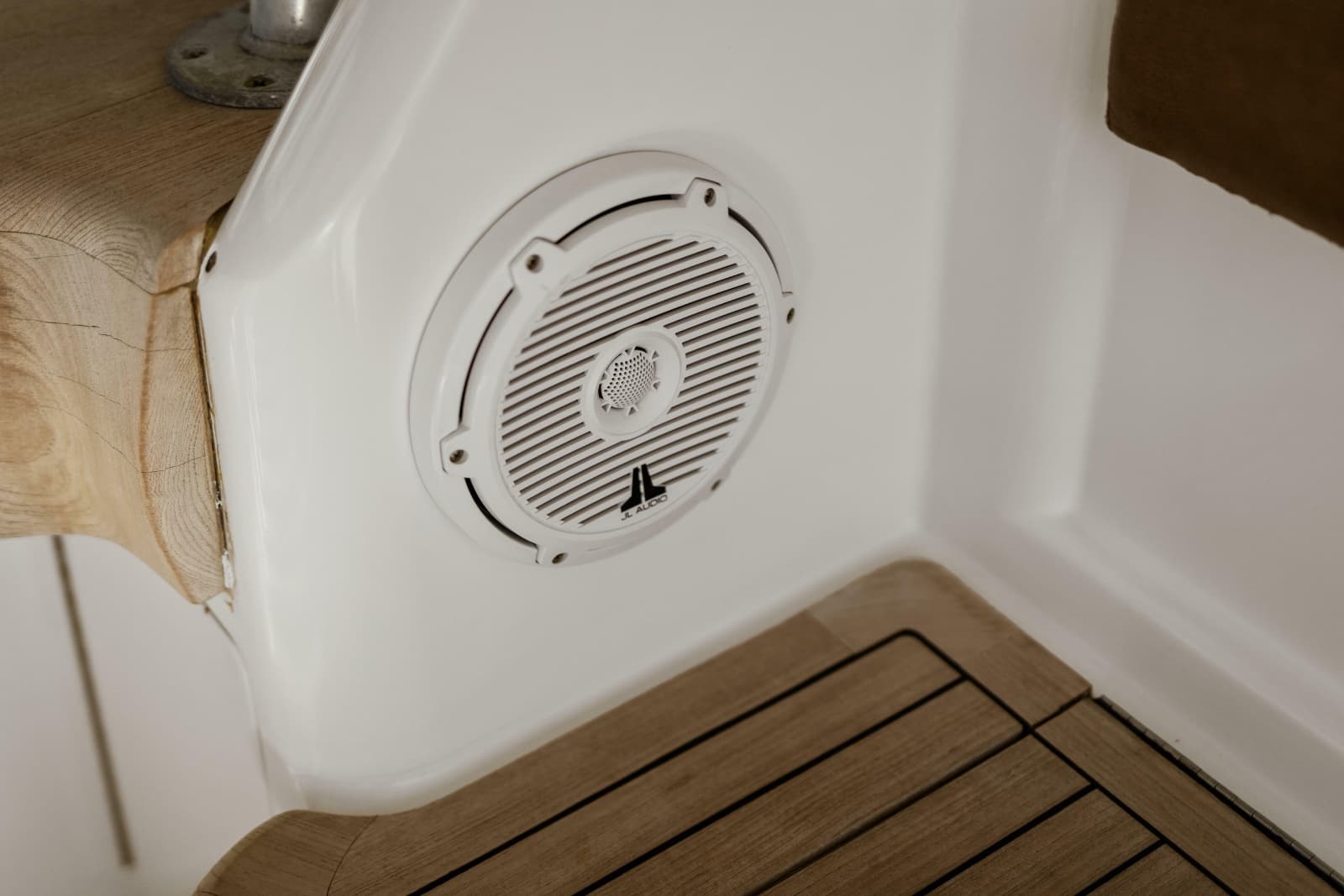 2007 Viking 56 Convertible - Photo 55
