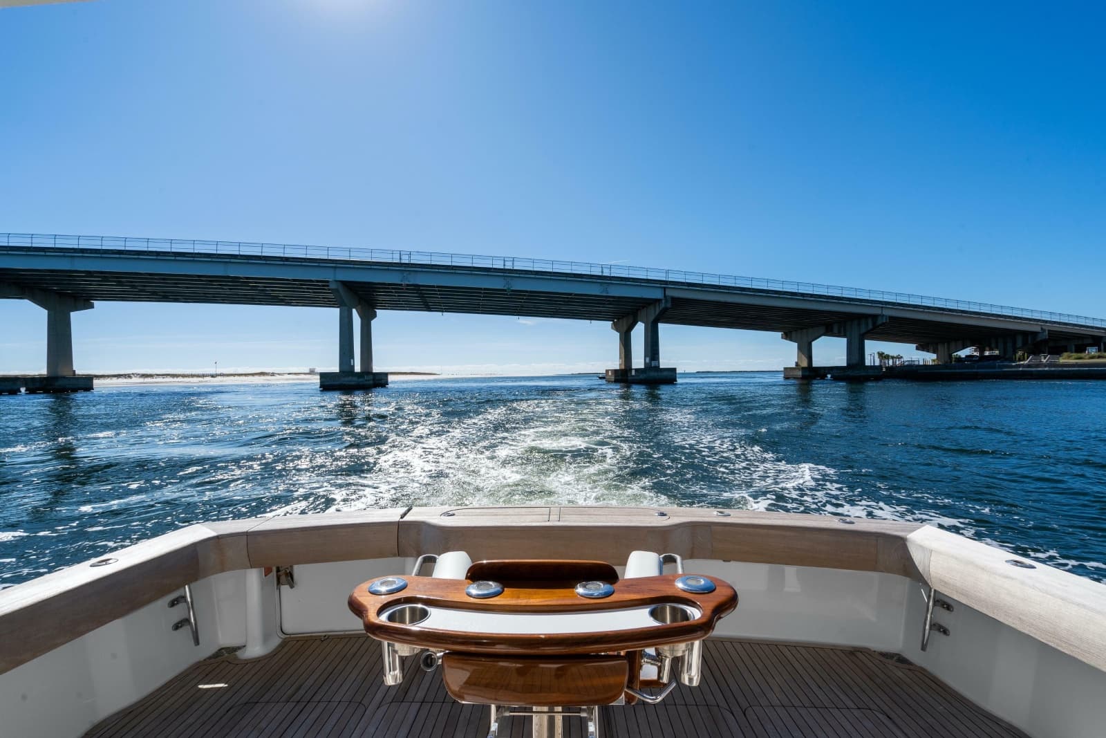 2007 Viking 56 Convertible - Photo 43