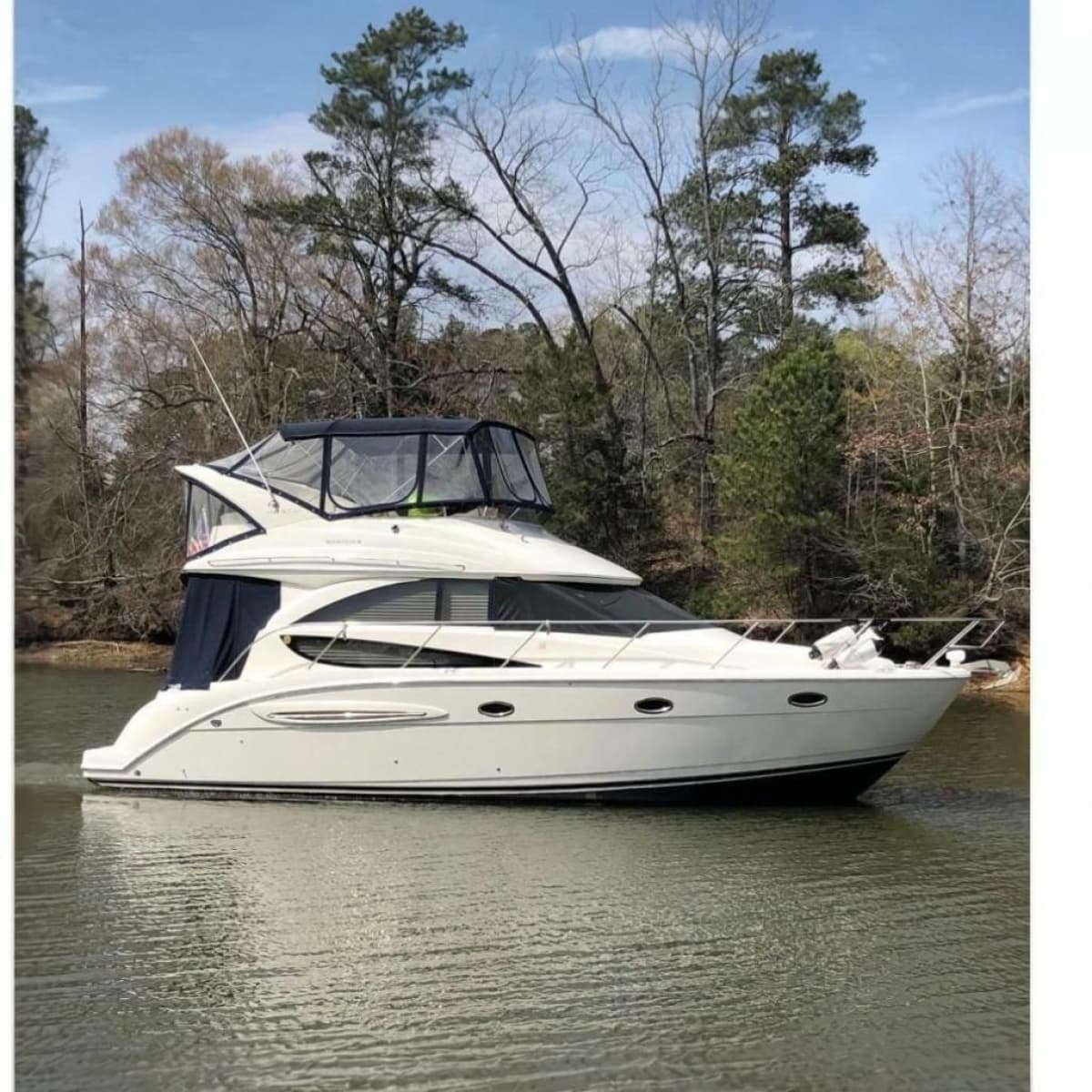 2006 Meridian 341 Sedan - Photo 1