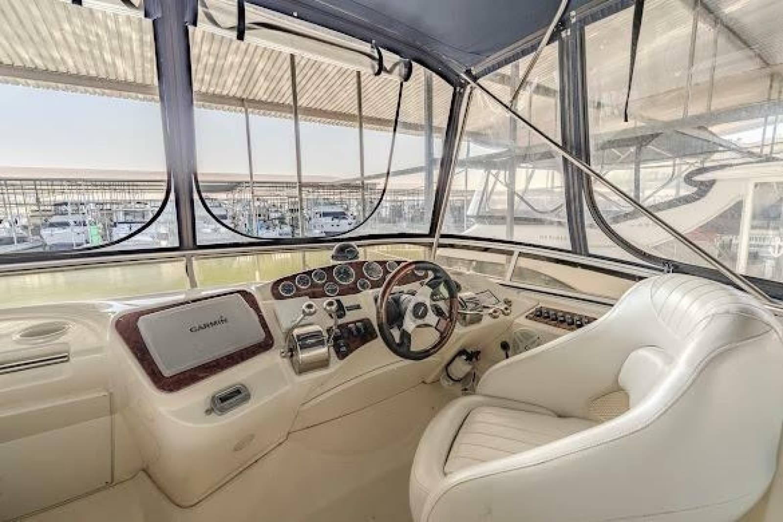 2006 Meridian 341 Sedan - Photo 12