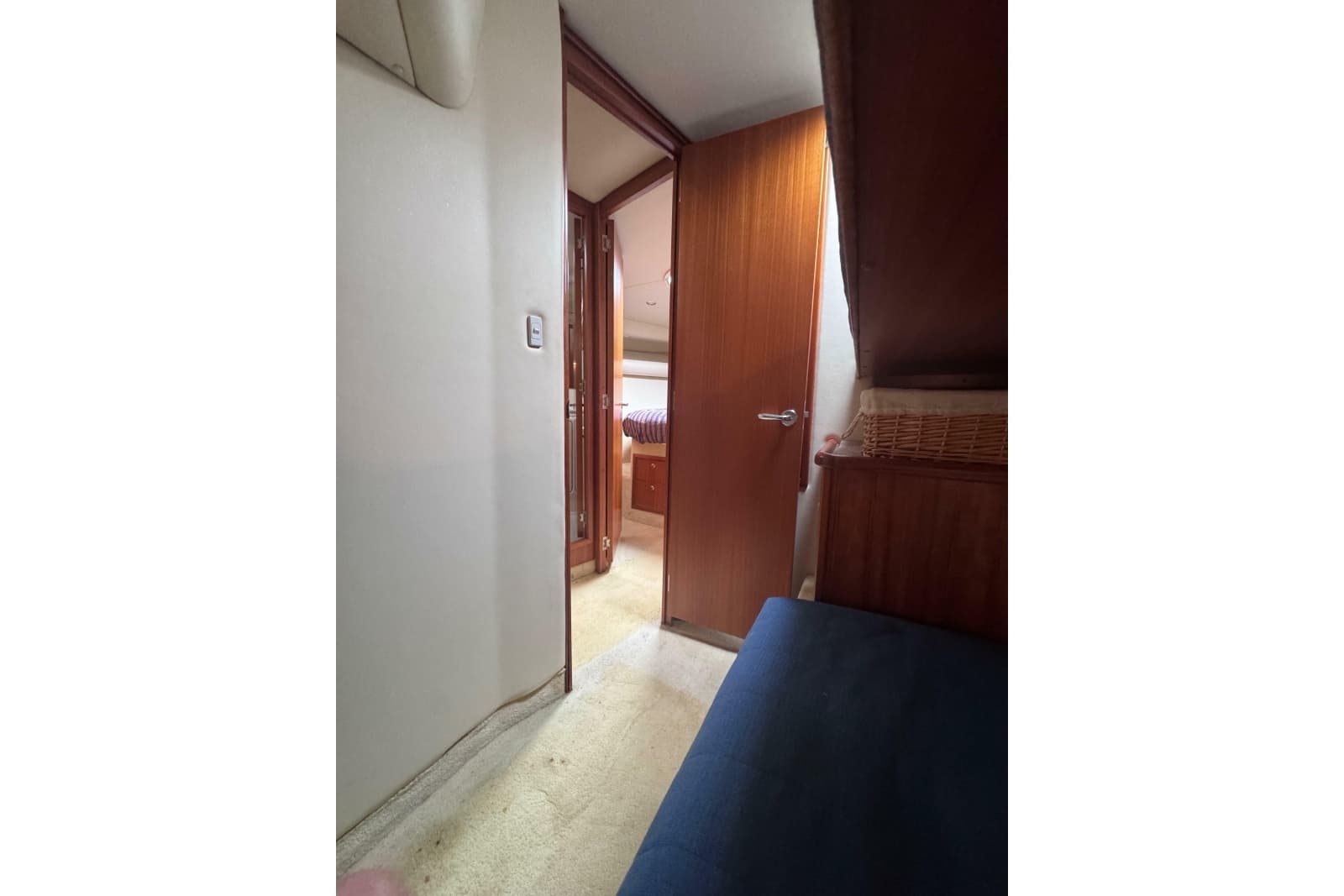 2006 Riviera 37 Flybridge - Photo 23