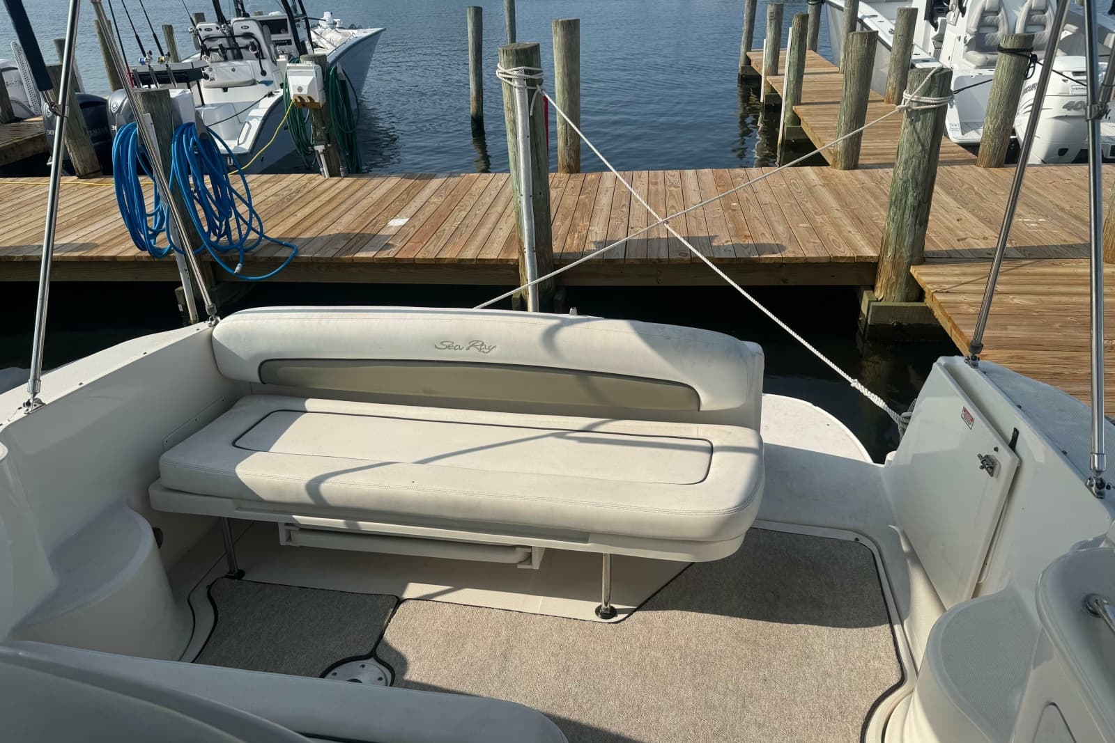 2006 Sea Ray 300 Sundancer - Photo 11