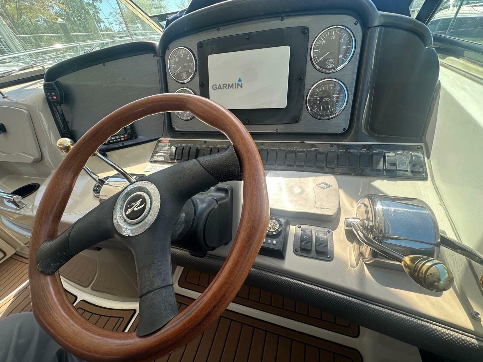 2006 Sea Ray 380 Sundancer - Photo 22
