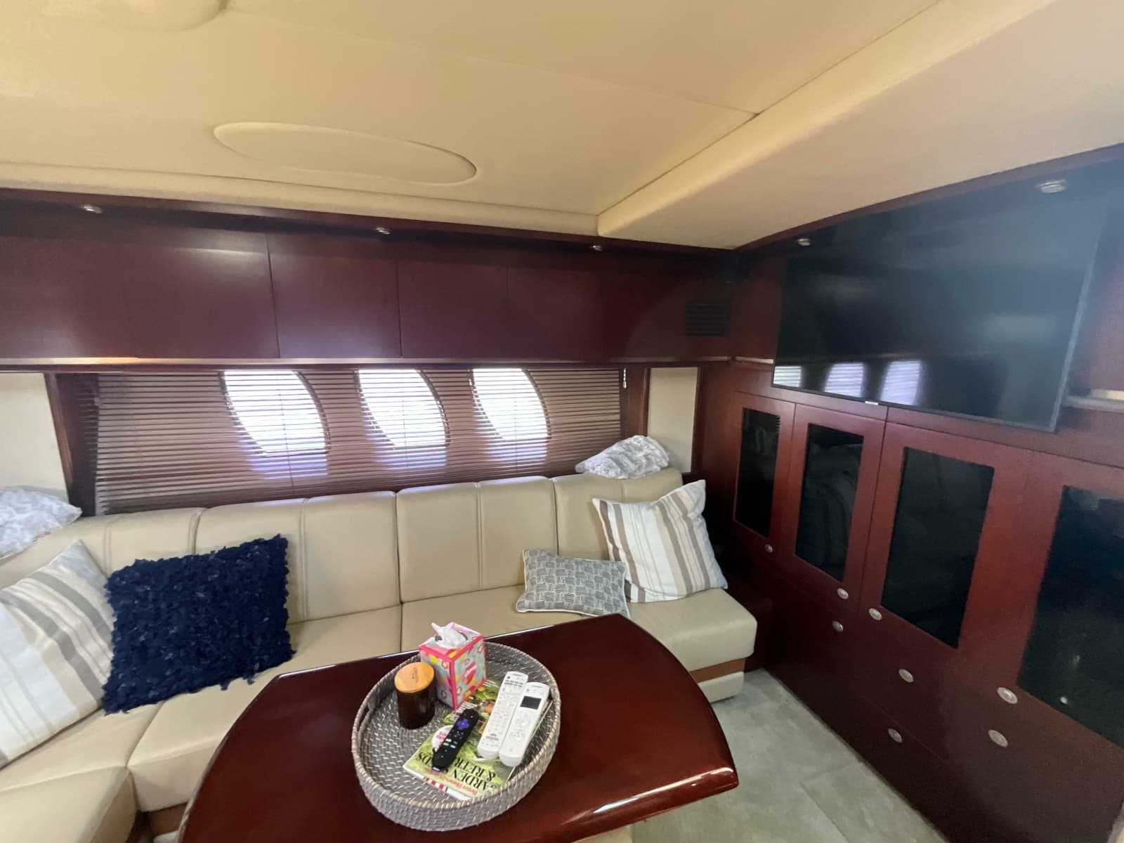 2006 Sea Ray 48 Sundancer - Photo 29