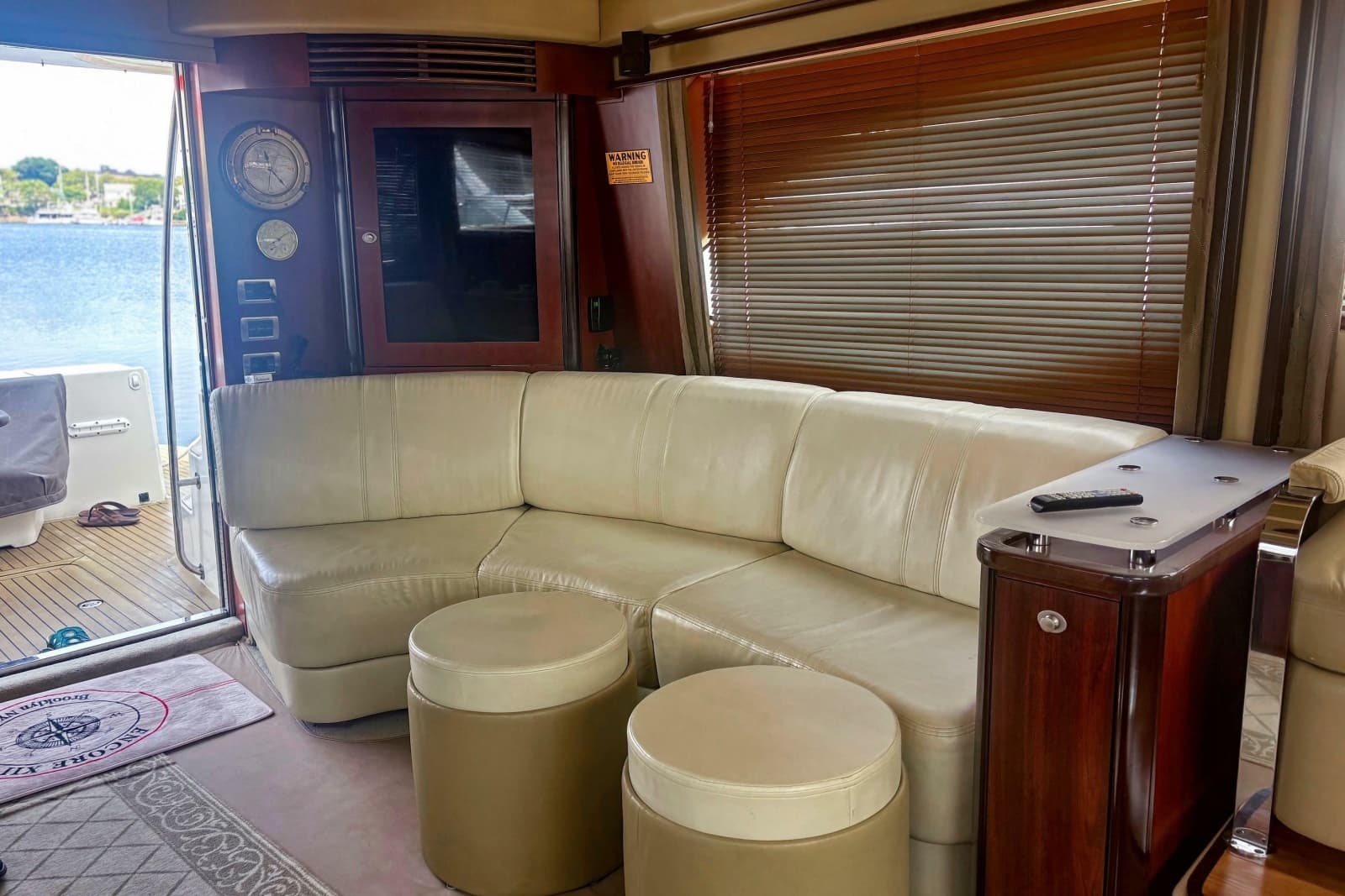 2006 Sea Ray 52 Sedan Bridge - Photo 25