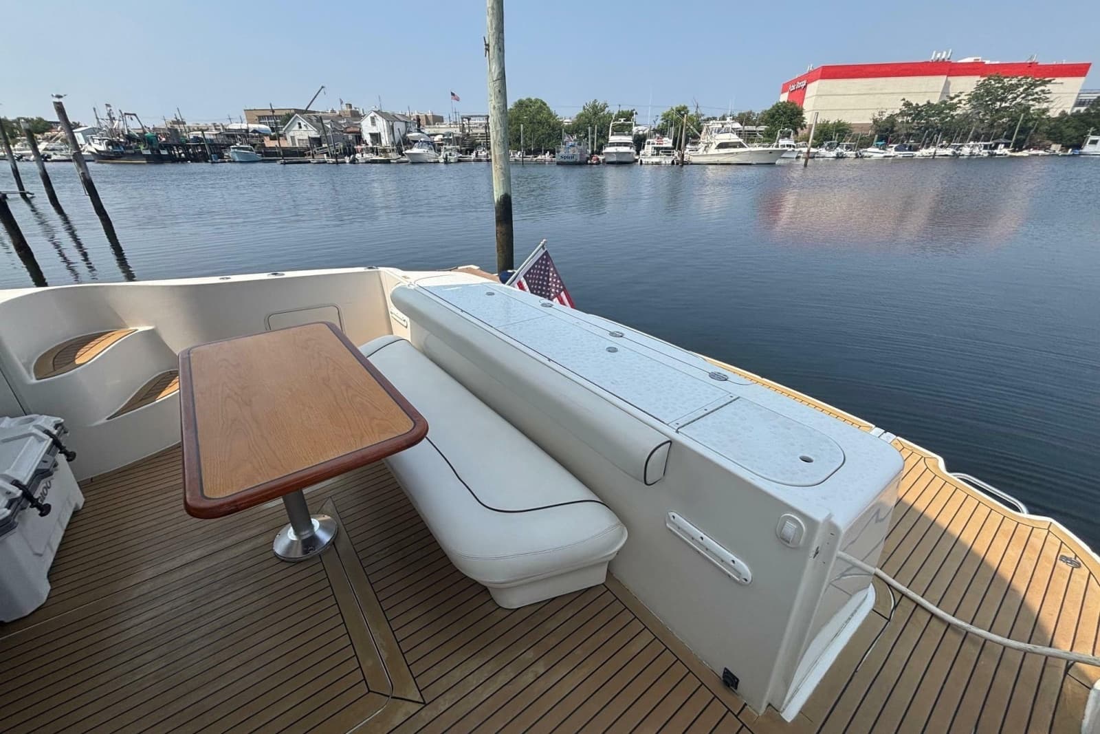 2006 Sea Ray 52 Sedan Bridge - Photo 22
