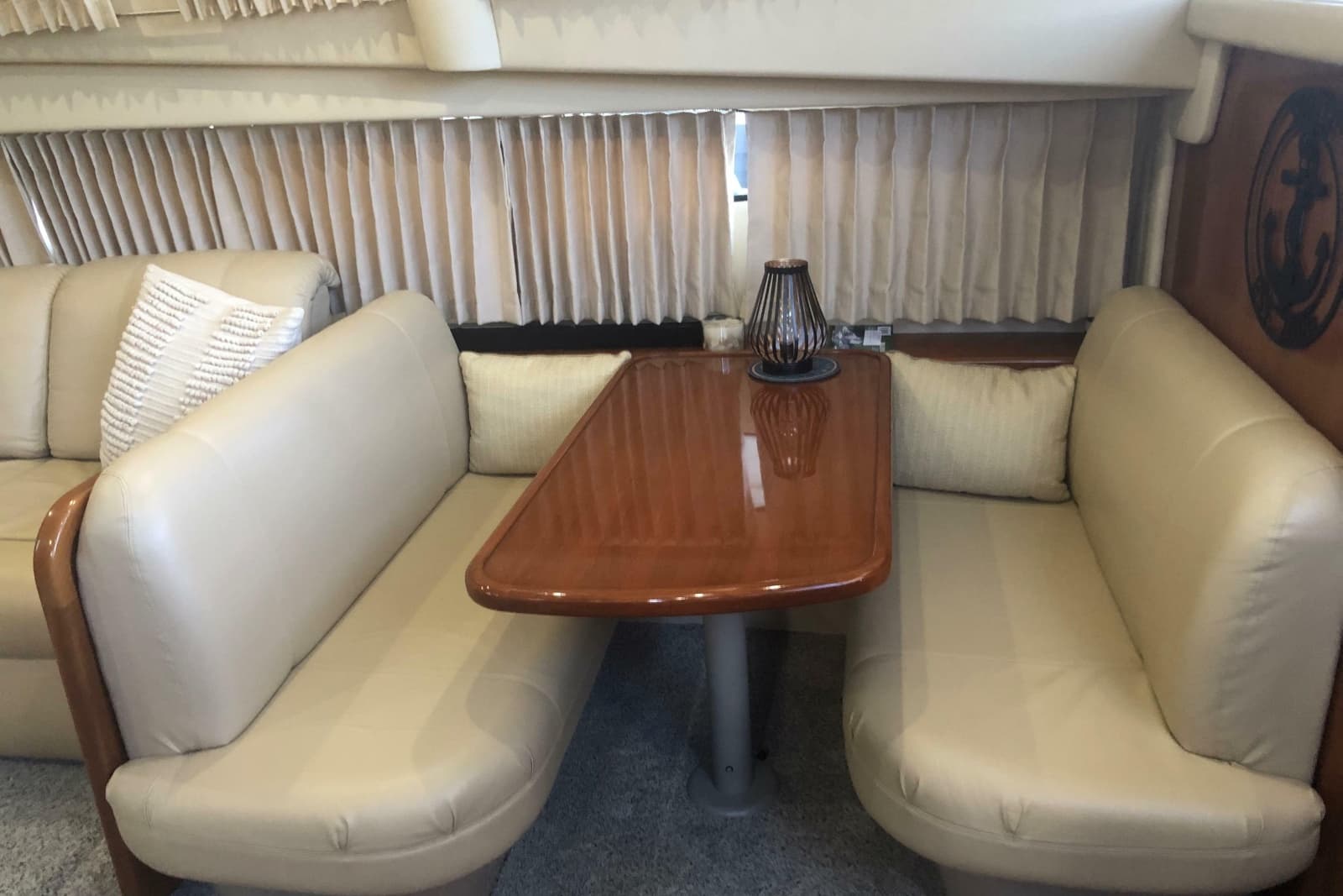 2005 Carver 41 Cockpit Motor Yacht - Photo 44