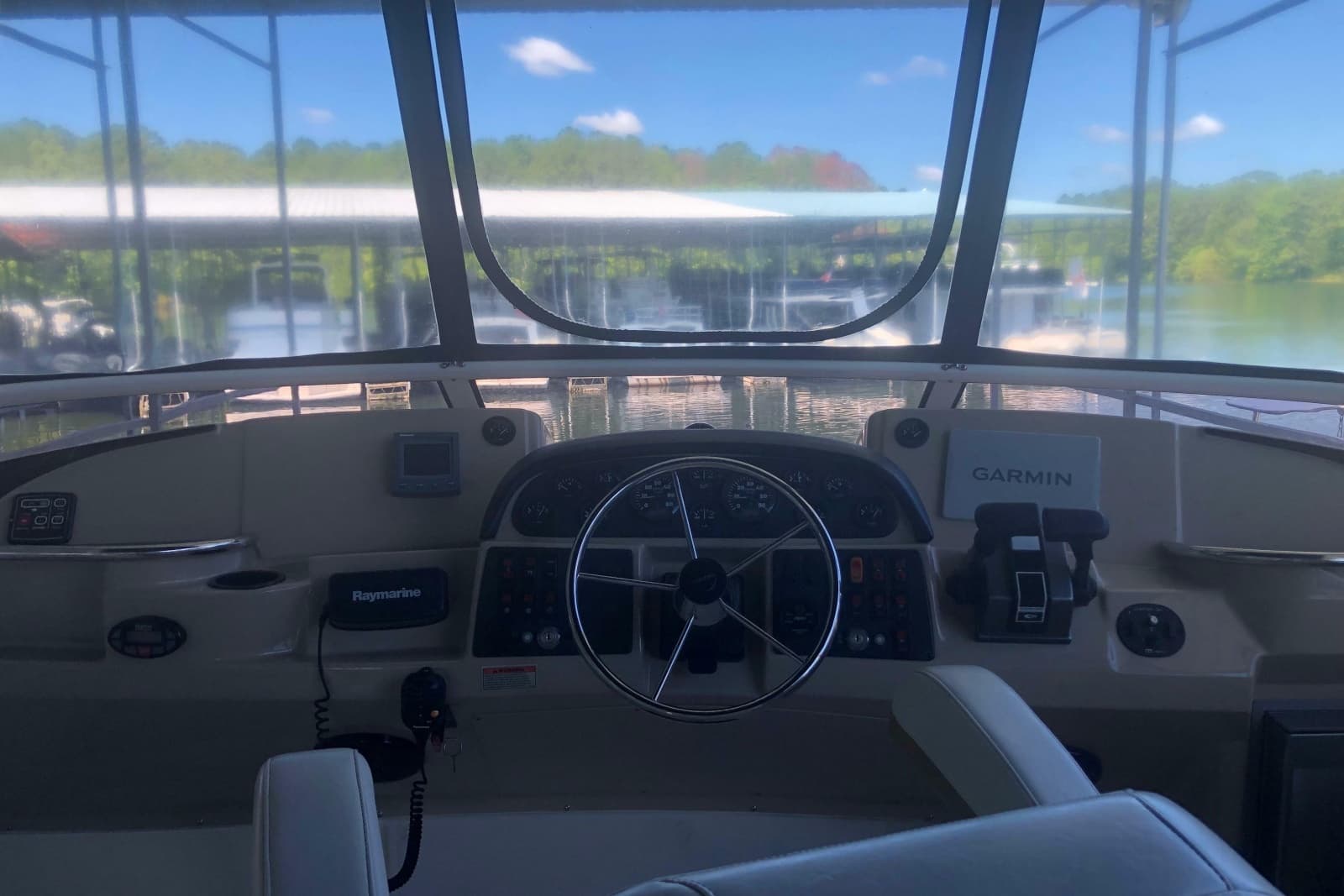 2005 Carver 41 Cockpit Motor Yacht - Photo 29