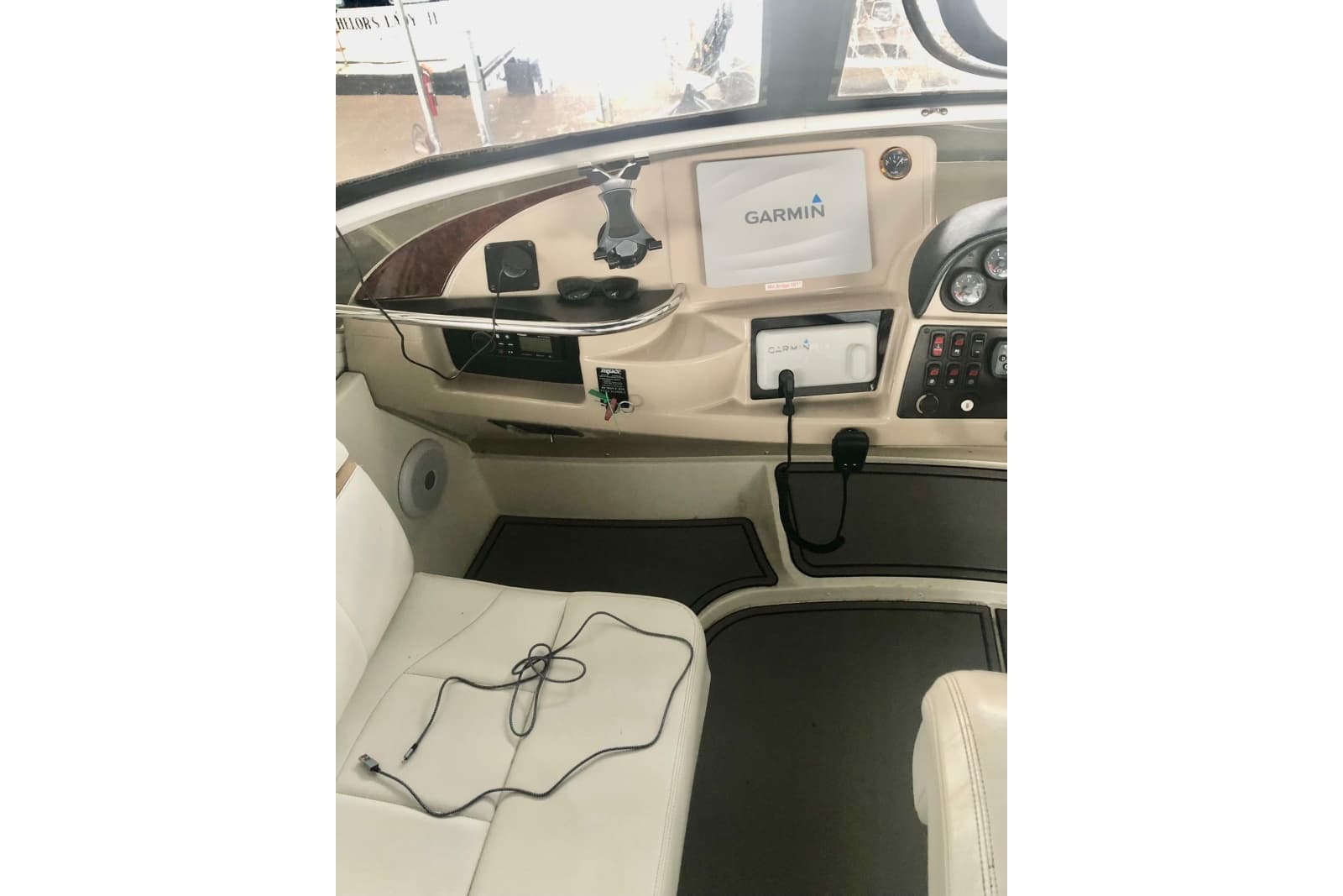 2005 Carver 444 Cockpit Motor Yacht - Photo 35