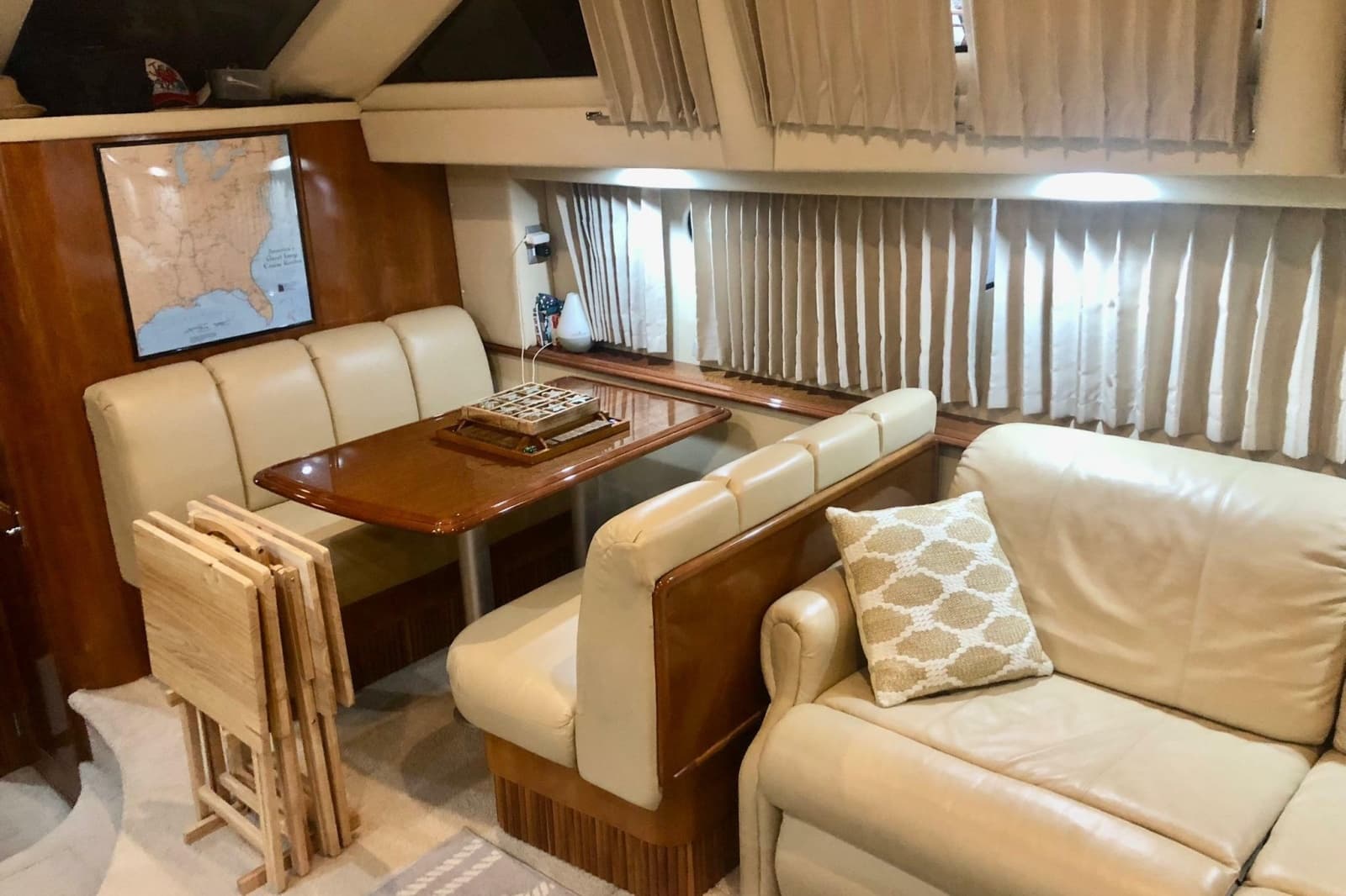 2005 Carver 444 Cockpit Motor Yacht - Photo 48