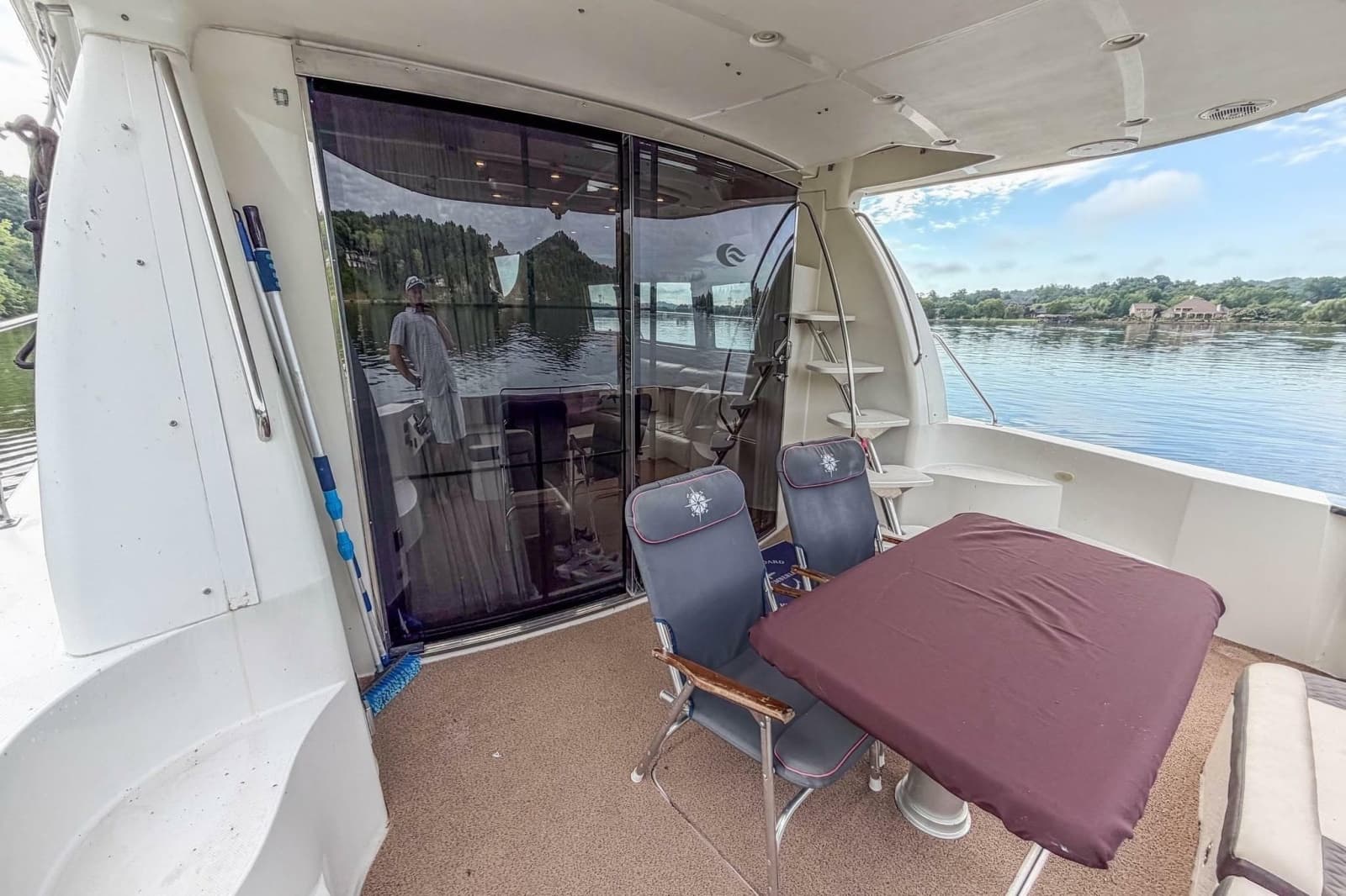 2005 Carver 56 Voyager - Photo 38