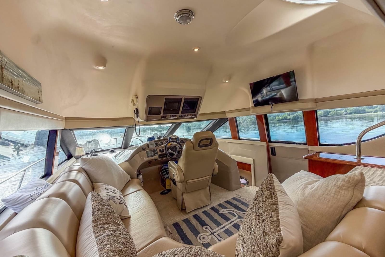 2005 Carver 56 Voyager - Photo 27