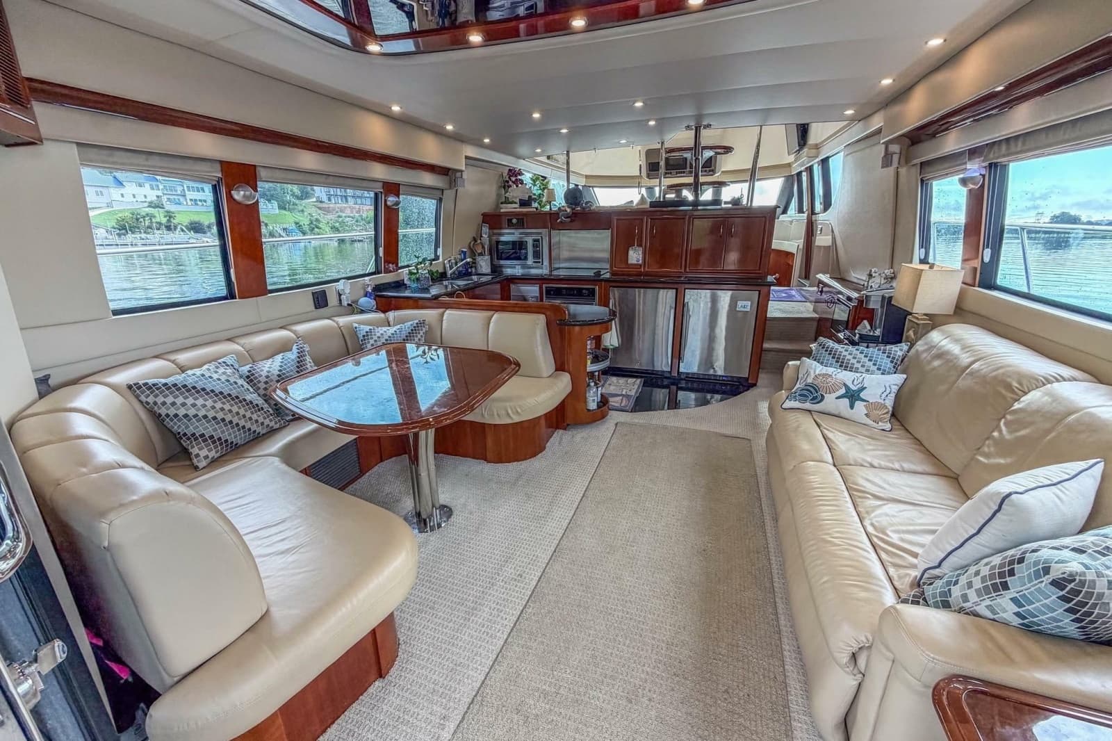 2005 Carver 56 Voyager - Photo 30