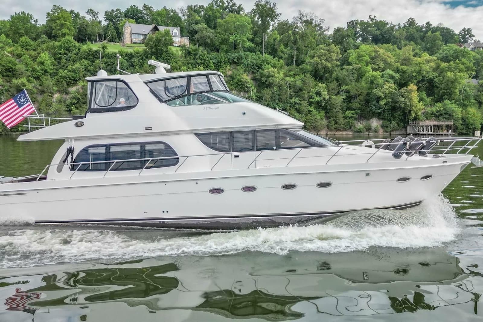 2005 Carver 56 Voyager - Photo 8