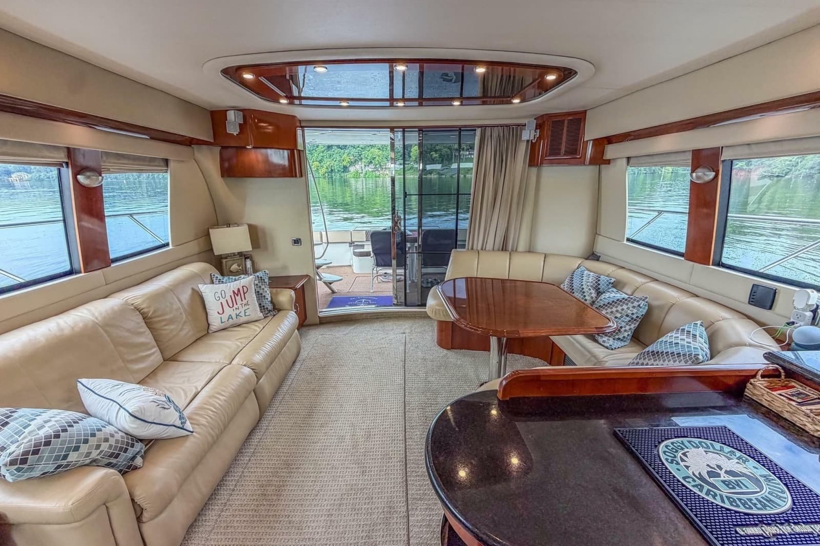 2005 Carver 56 Voyager - Photo 35