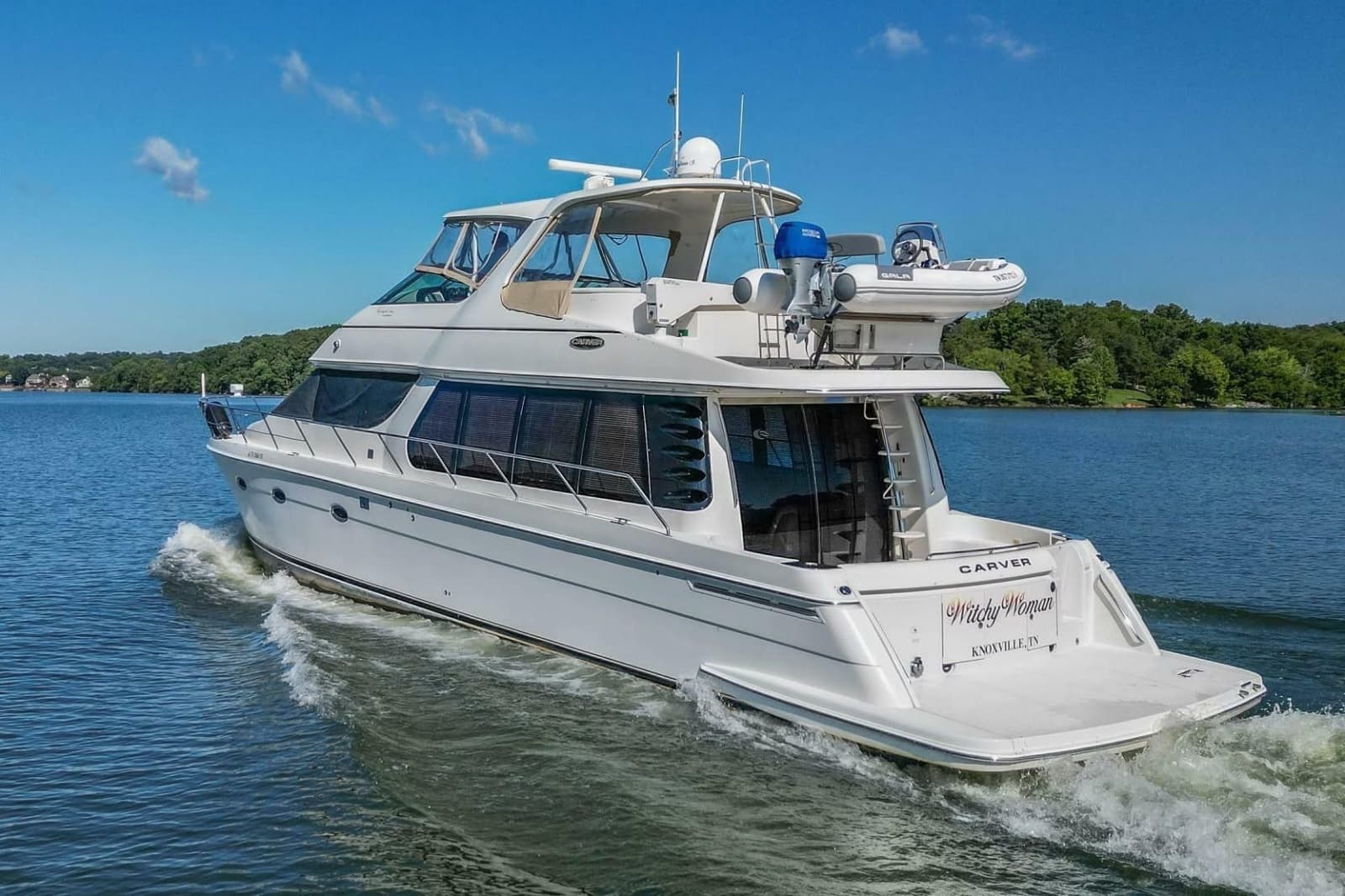 2005 Carver 570 Voyager Pilothouse - Photo 2