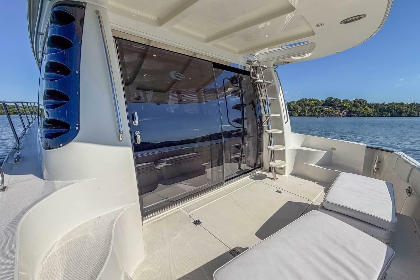 2005 Carver 570 Voyager Pilothouse - Photo 13