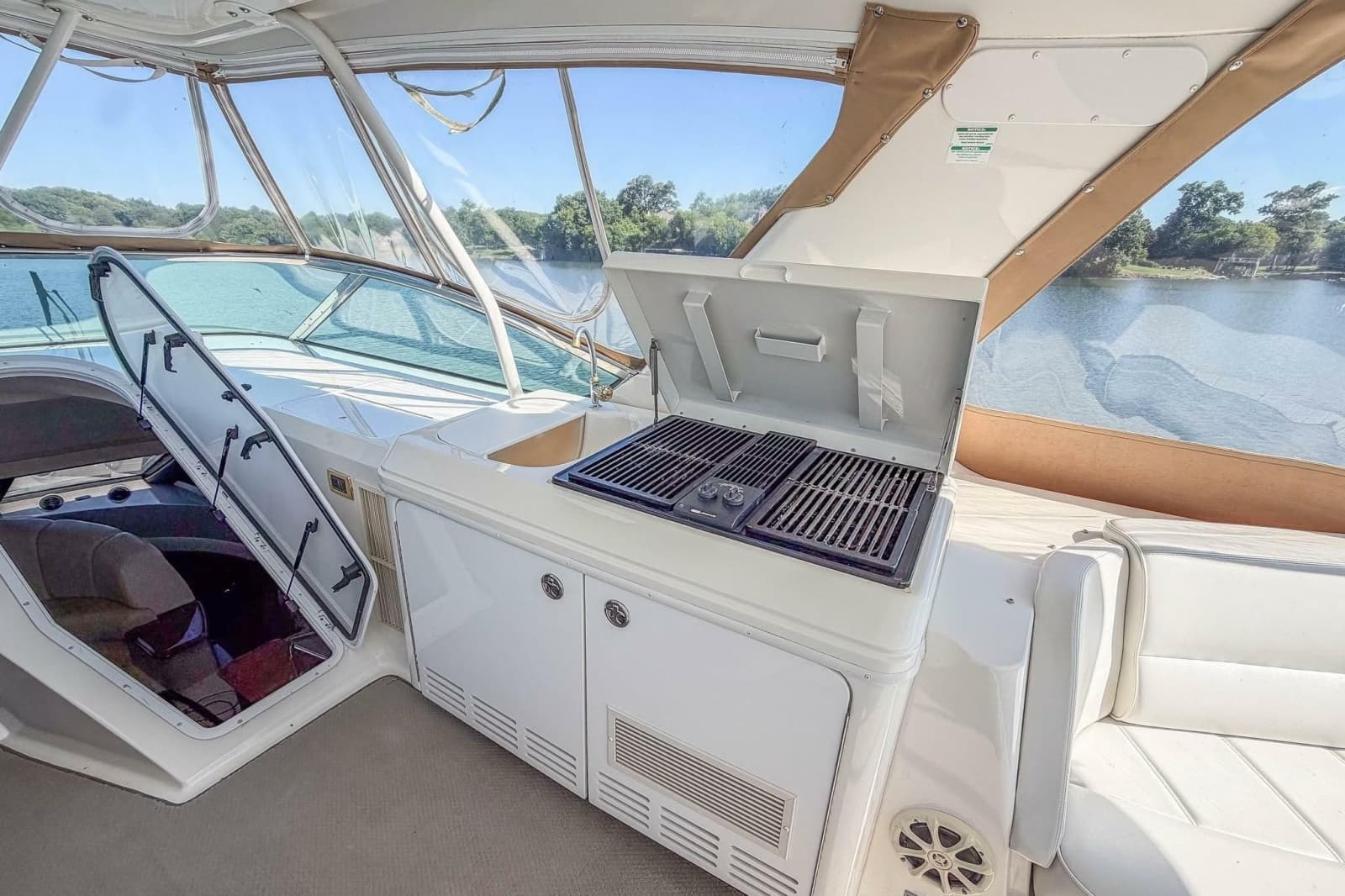2005 Carver 570 Voyager Pilothouse - Photo 17