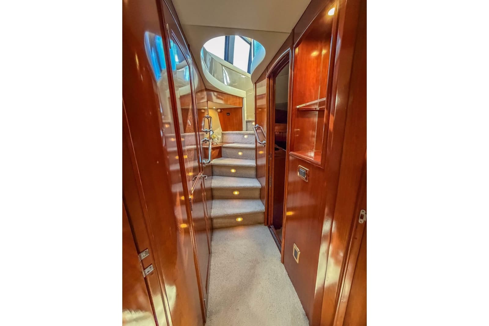 2005 Carver 570 Voyager Pilothouse - Photo 30