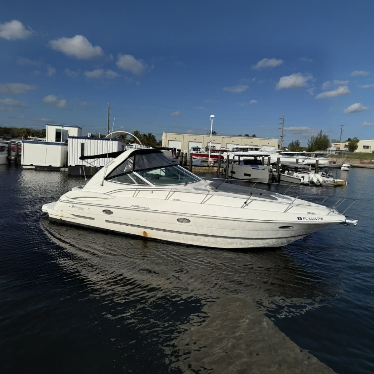 2005 Cruisers Yachts 340 Express - Photo 1
