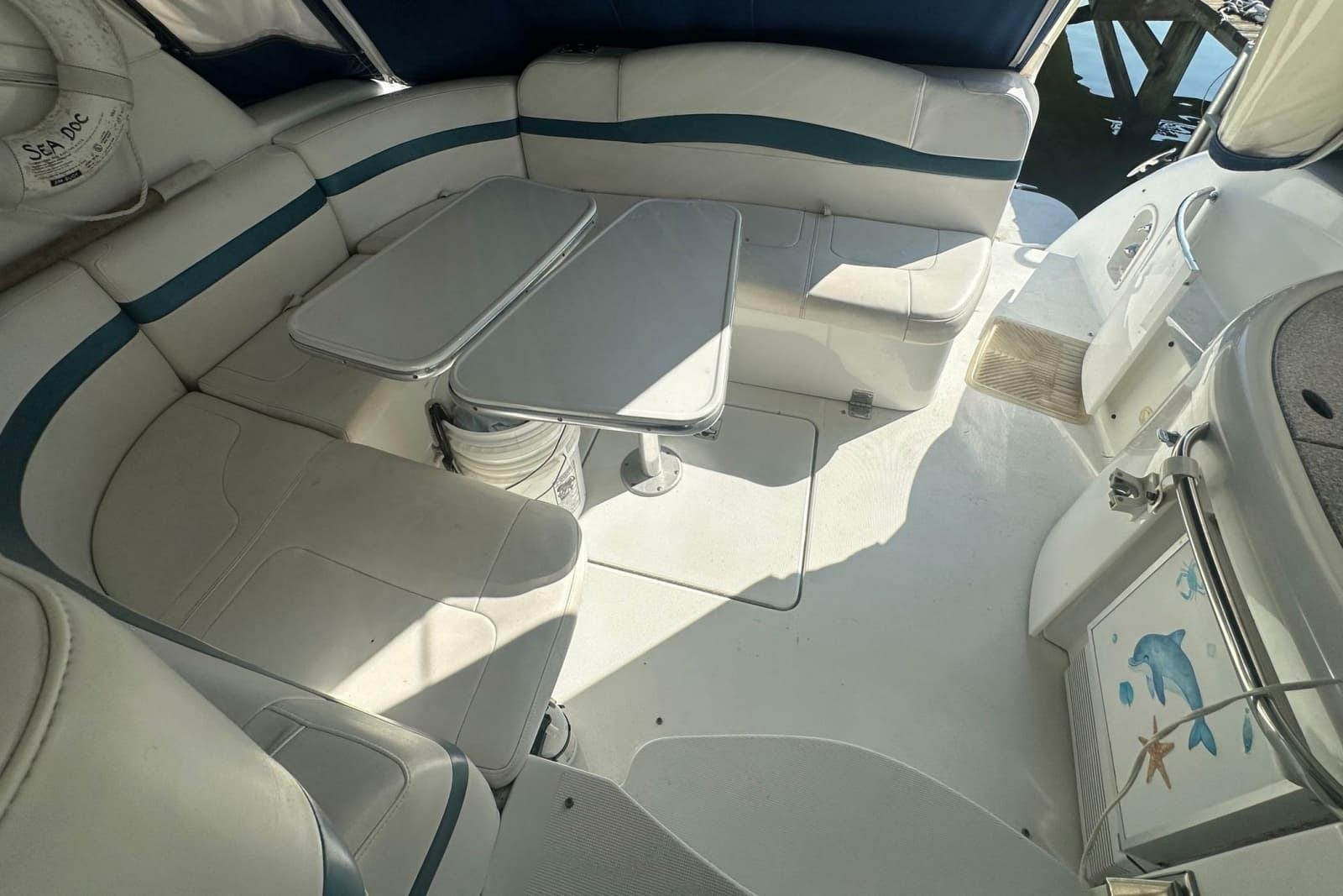 2005 Formula 37 Performance Cruiser - Photo 2