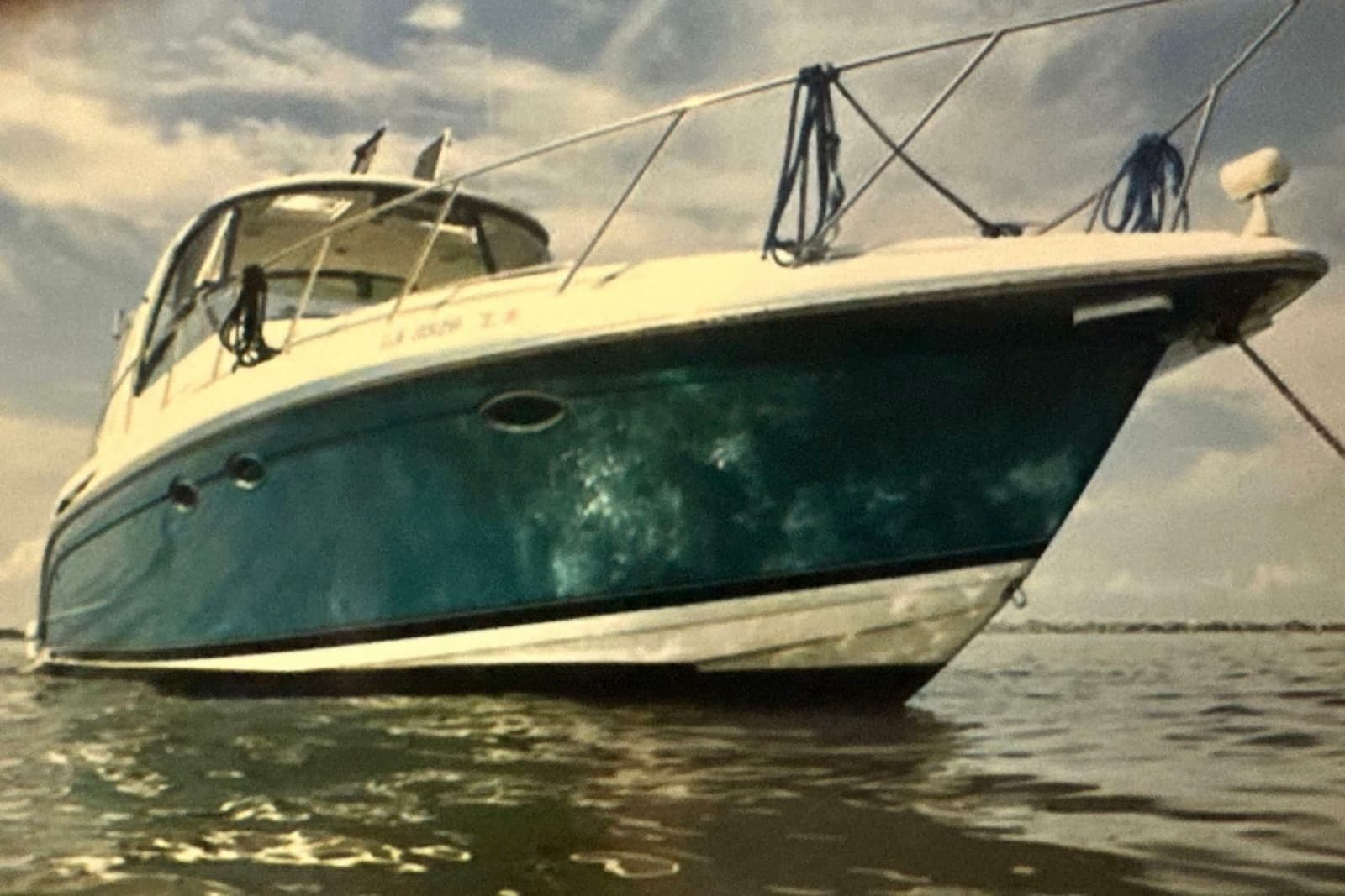 2005 Formula 37 Performance Cruiser - Photo 30