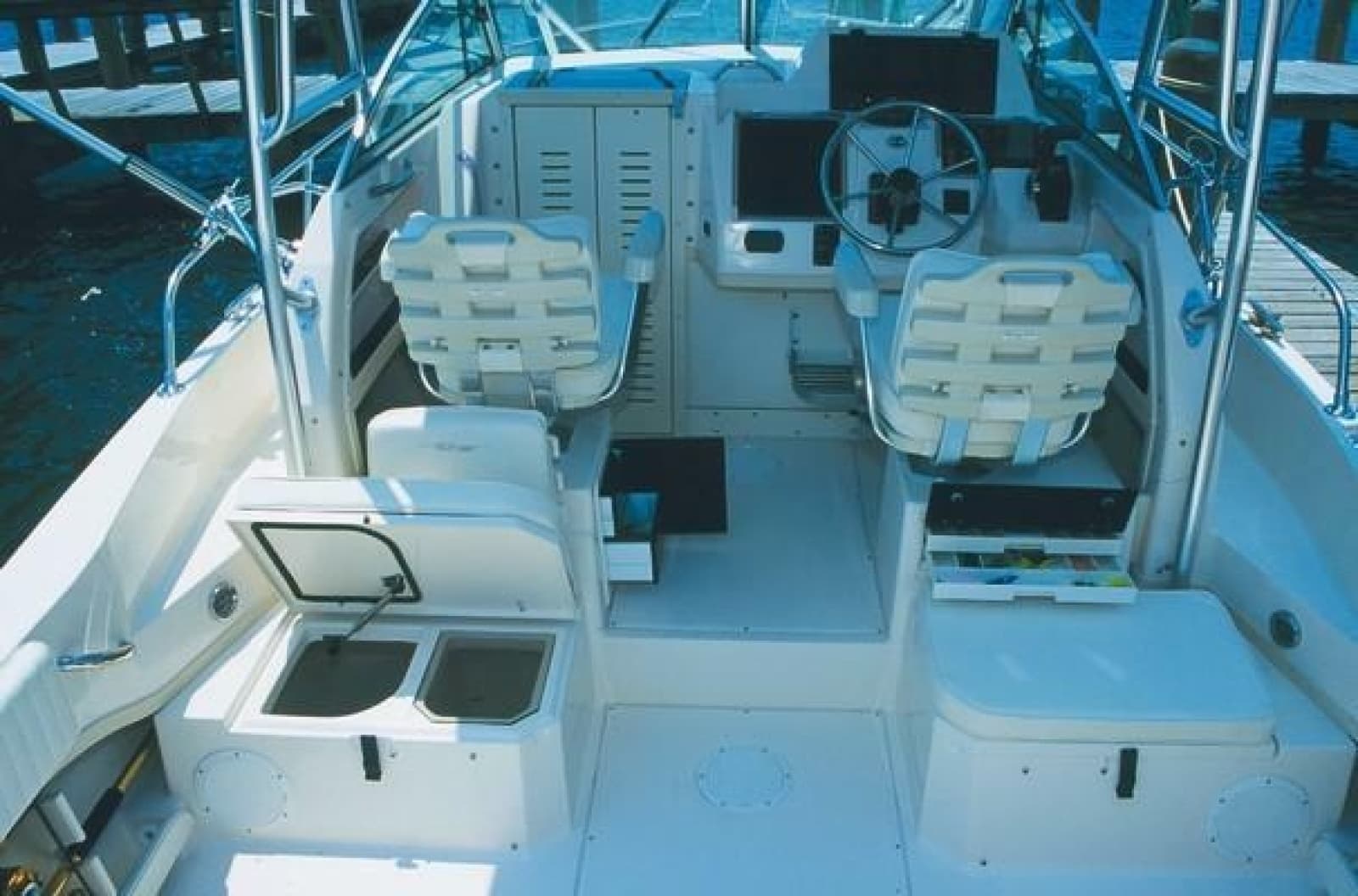 2005 Grady-White Gulfstream 232 - Photo 2