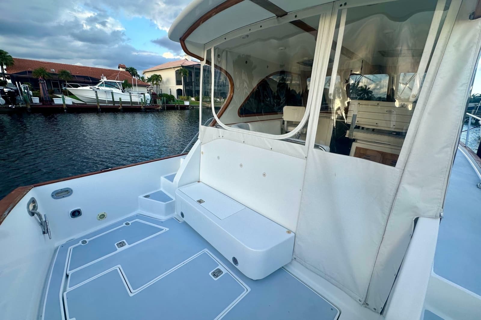2005 Legacy Yachts 34 Express - Photo 5