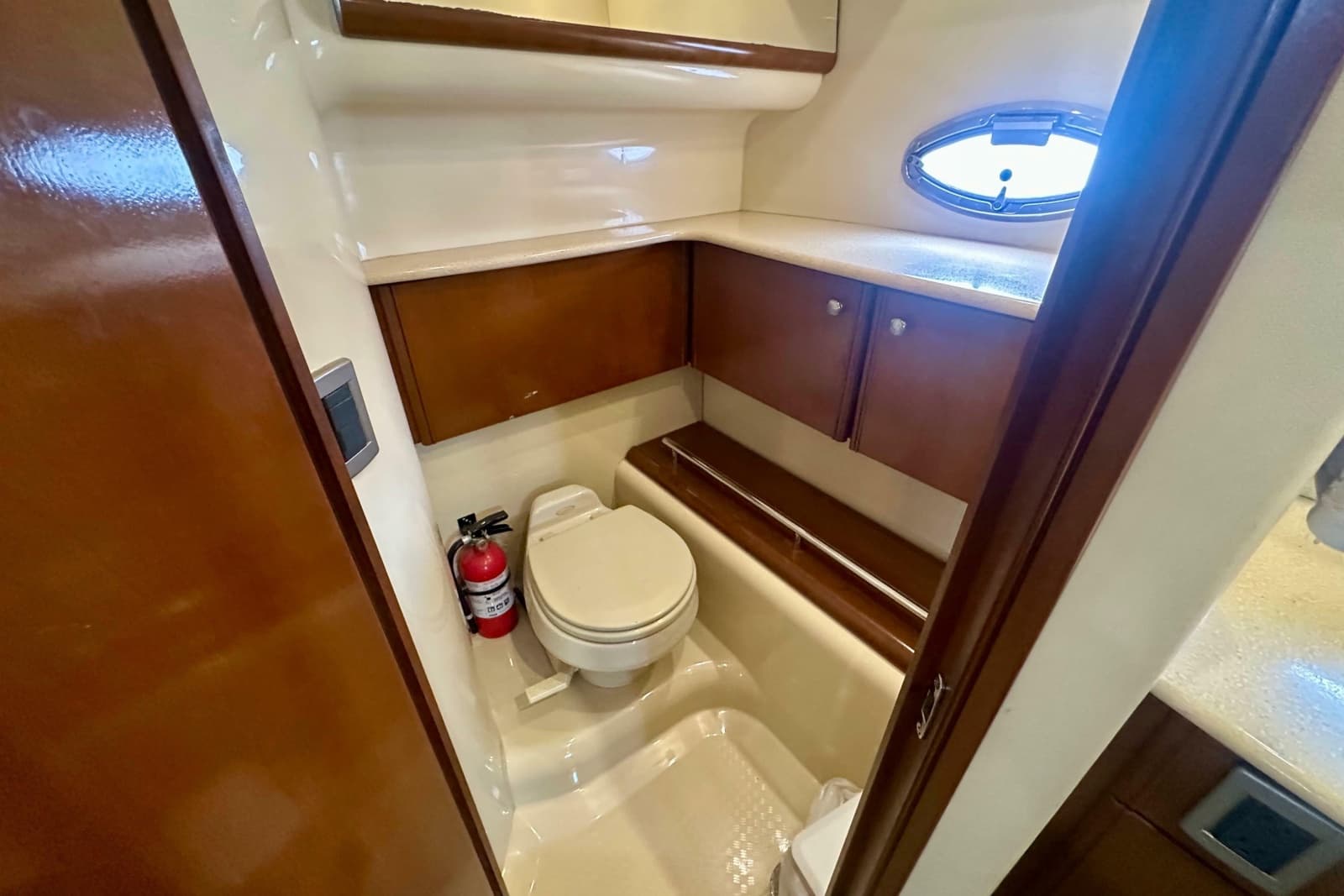 2005 Meridian 459 Motoryacht - Photo 30