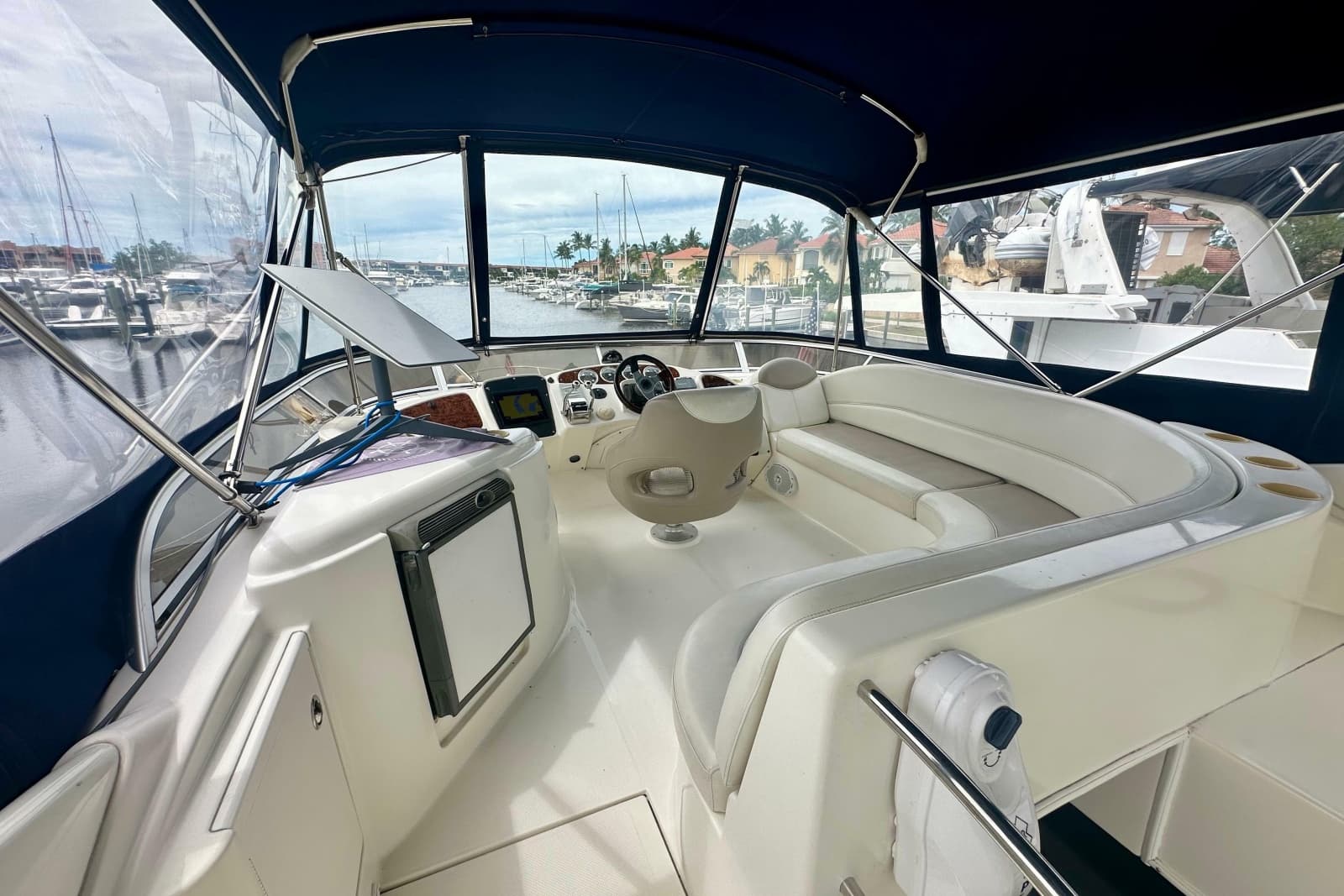 2005 Meridian 459 Motoryacht - Photo 14