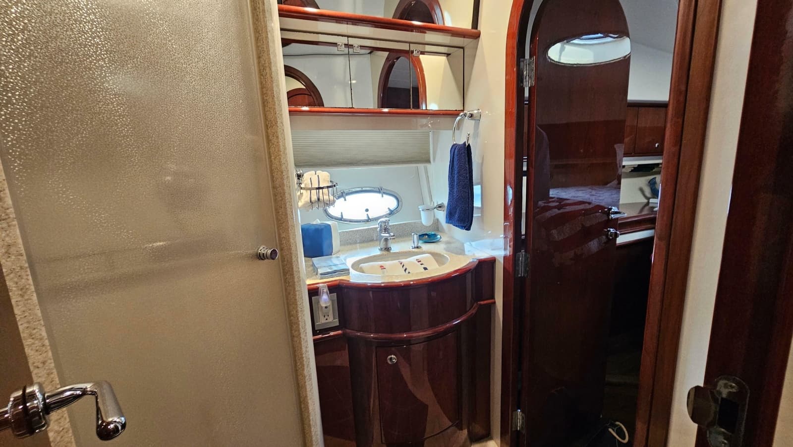 2005 Neptunus 56 Flybridge - Photo 27